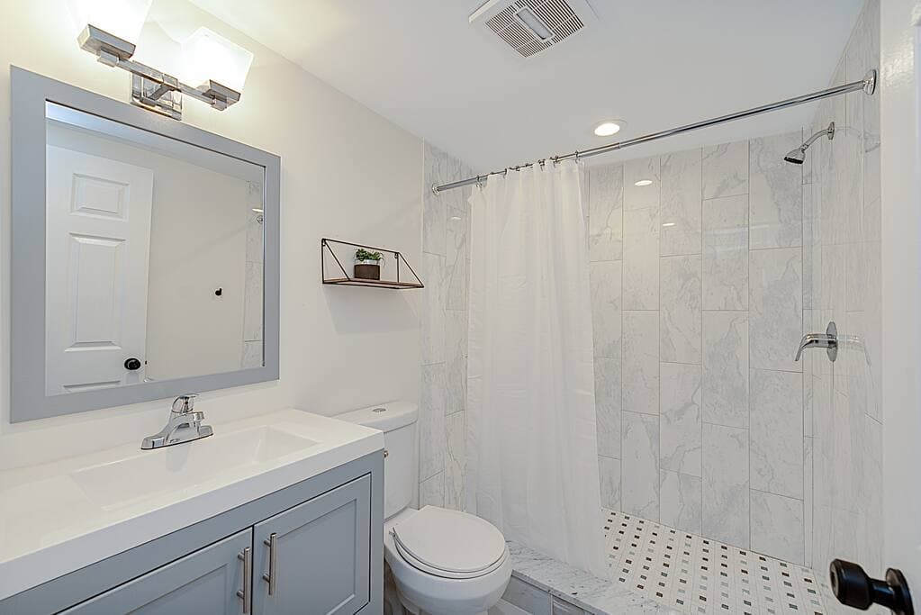Side B Downstairs Bathroom with Standup Shower