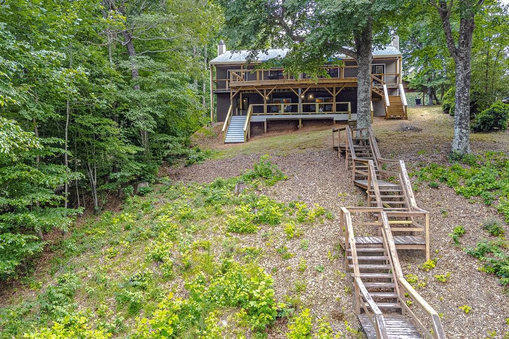 Pathway from the dock

