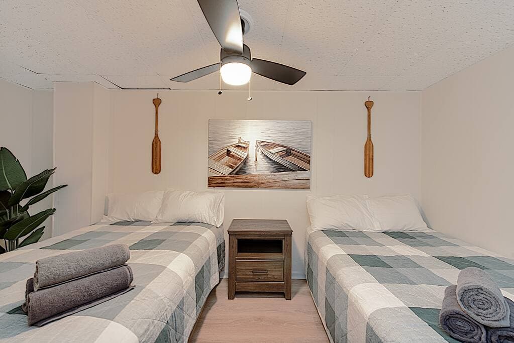 Bedroom 3 located downstairs
2 Full size beds