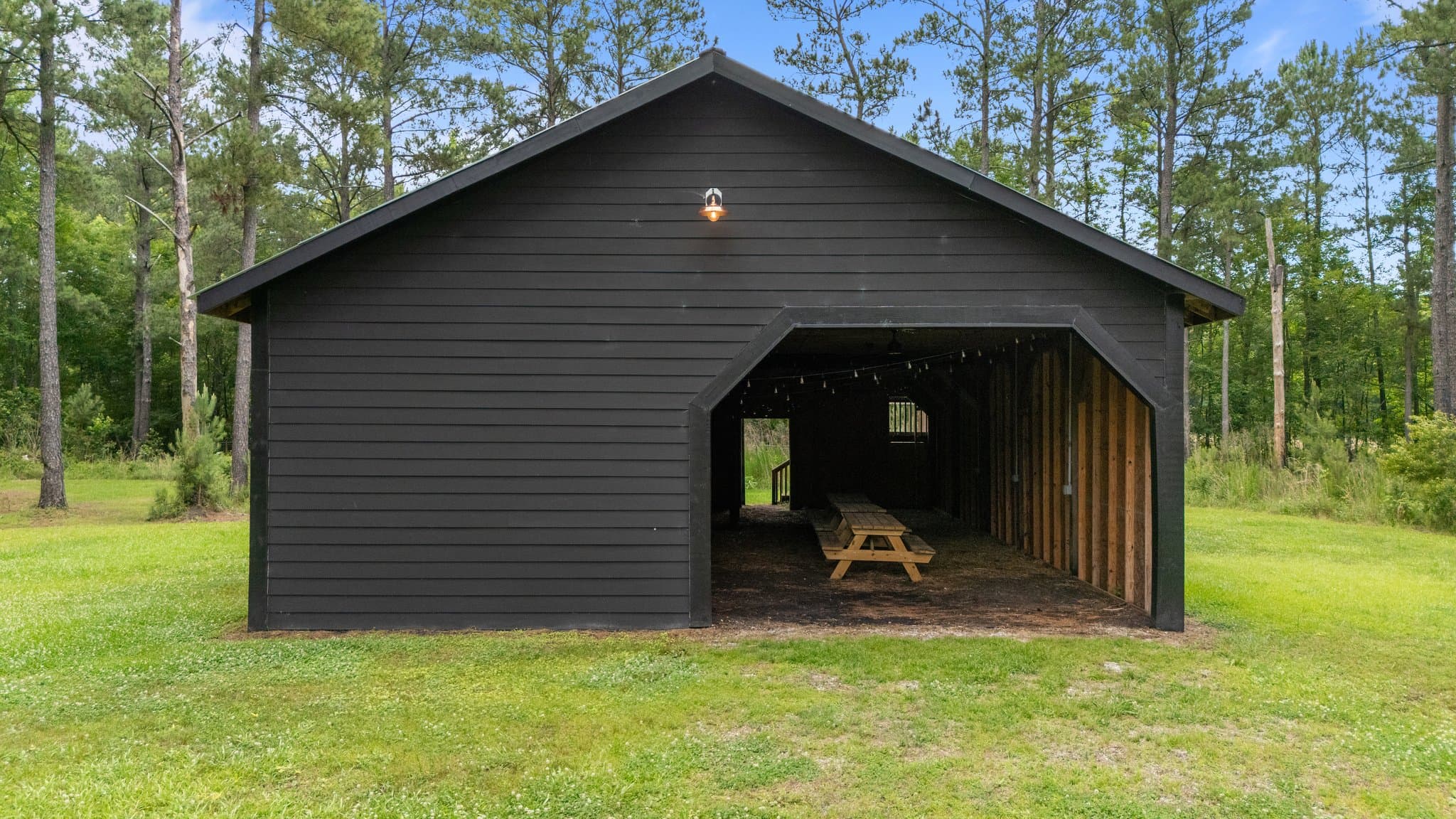 4 web or mls DJI 20250529155838 0943 D