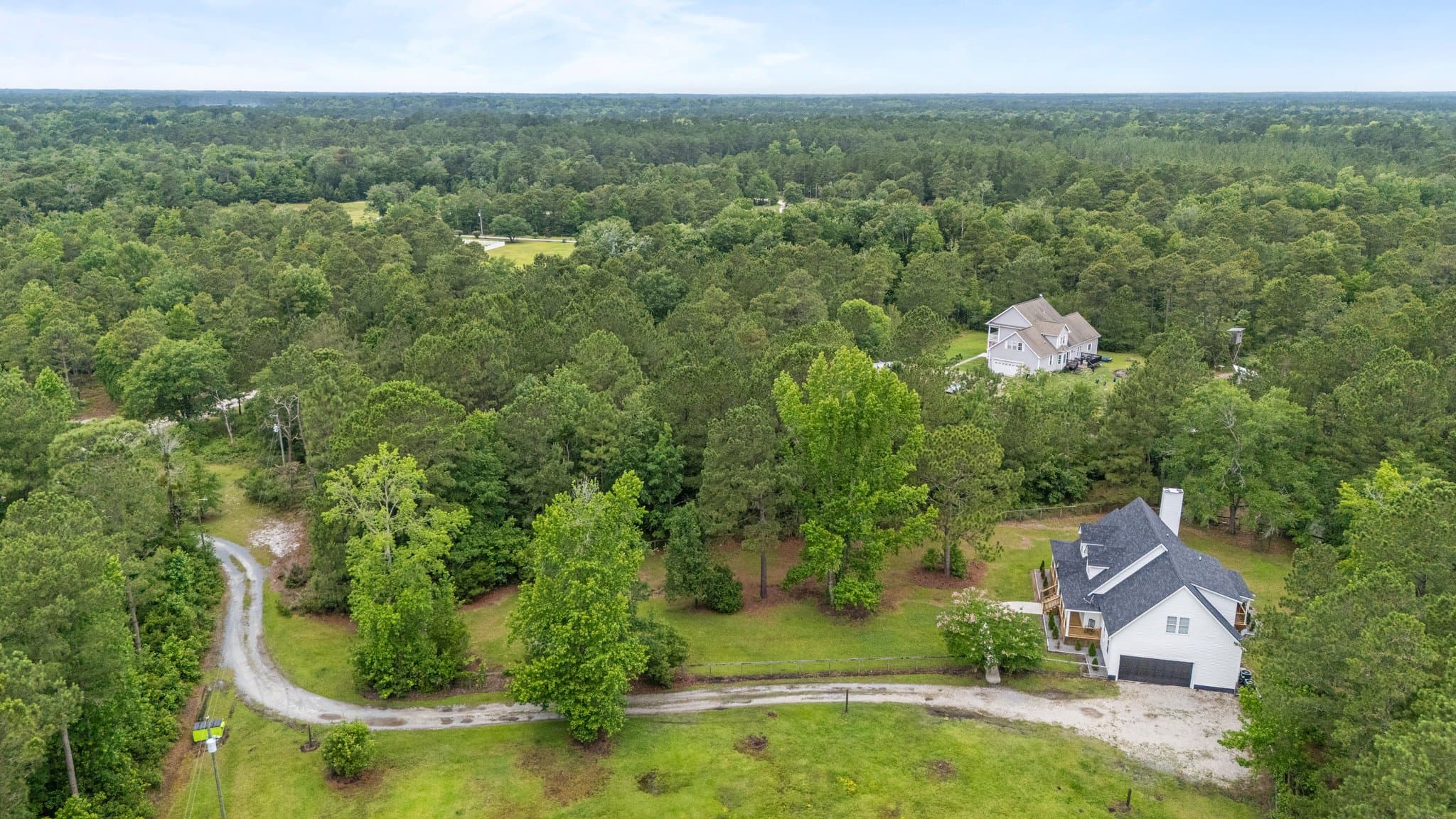 10 web or mls DJI 20250529160227 0949 D