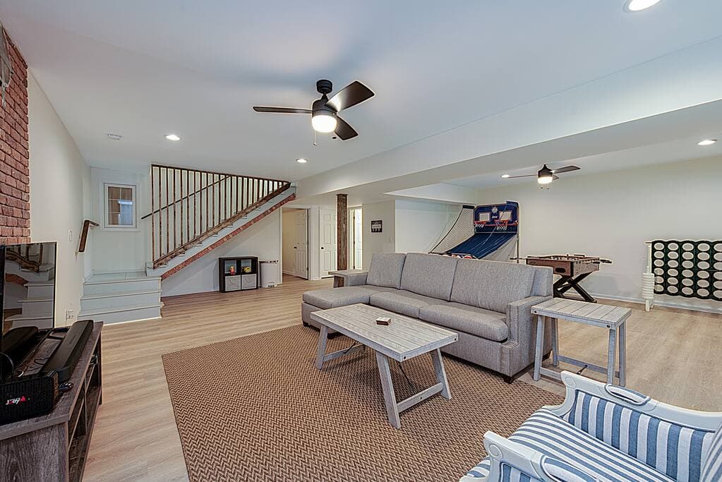 Downstairs Living Room Sleep Sofa  Full Bed size