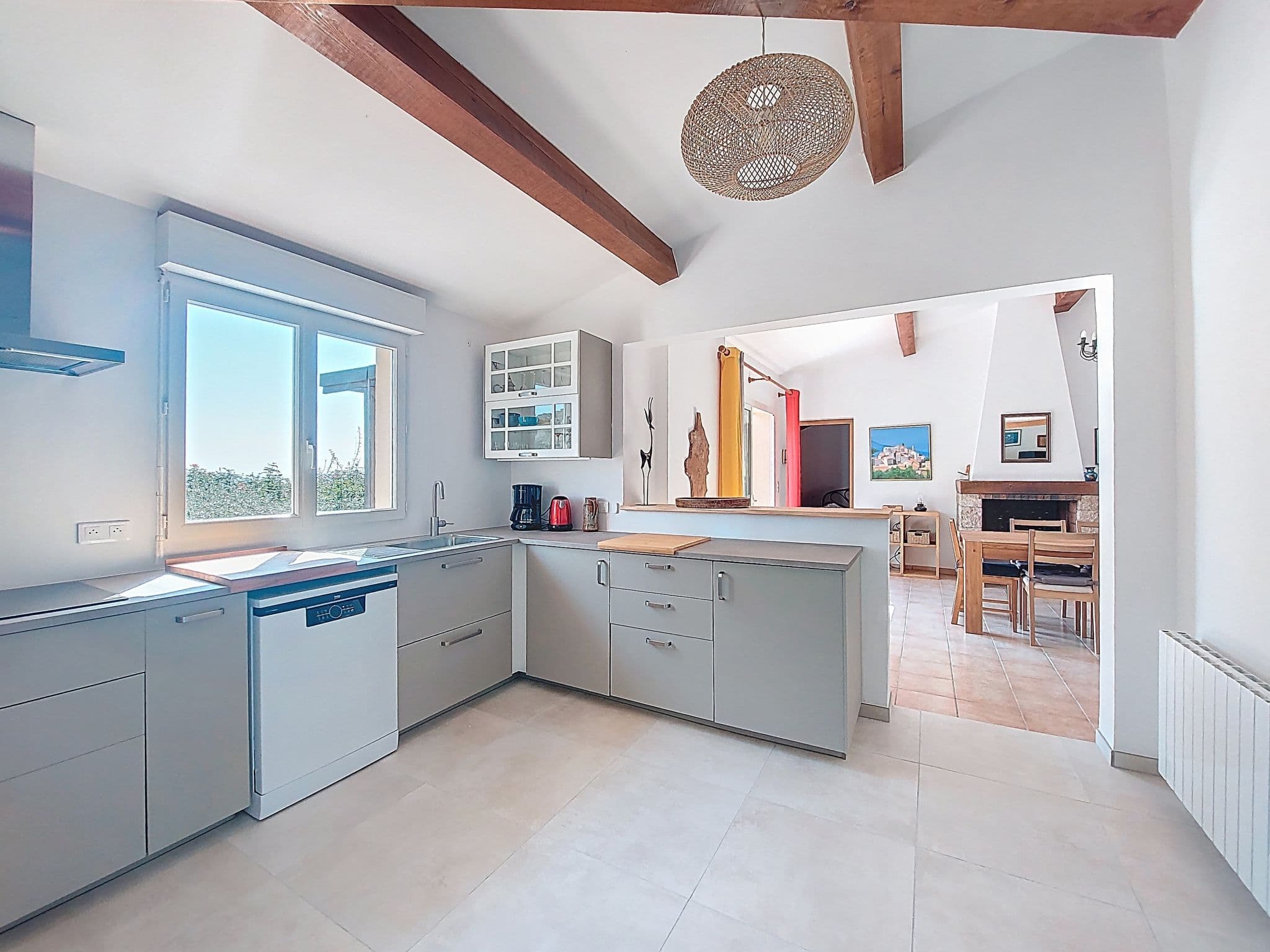 Kitchen / Dining Room