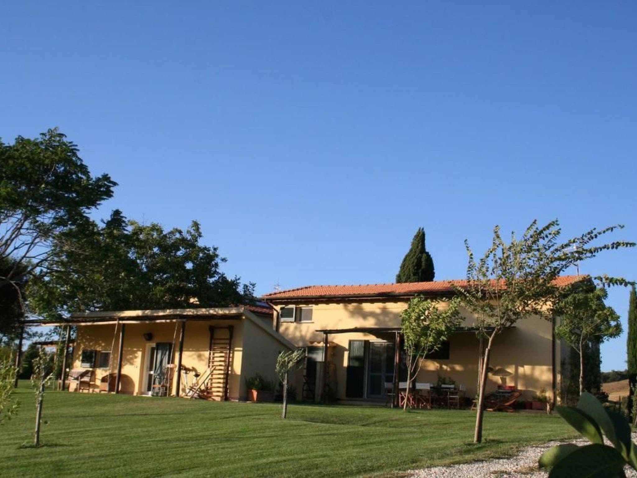 Gallery Image 15