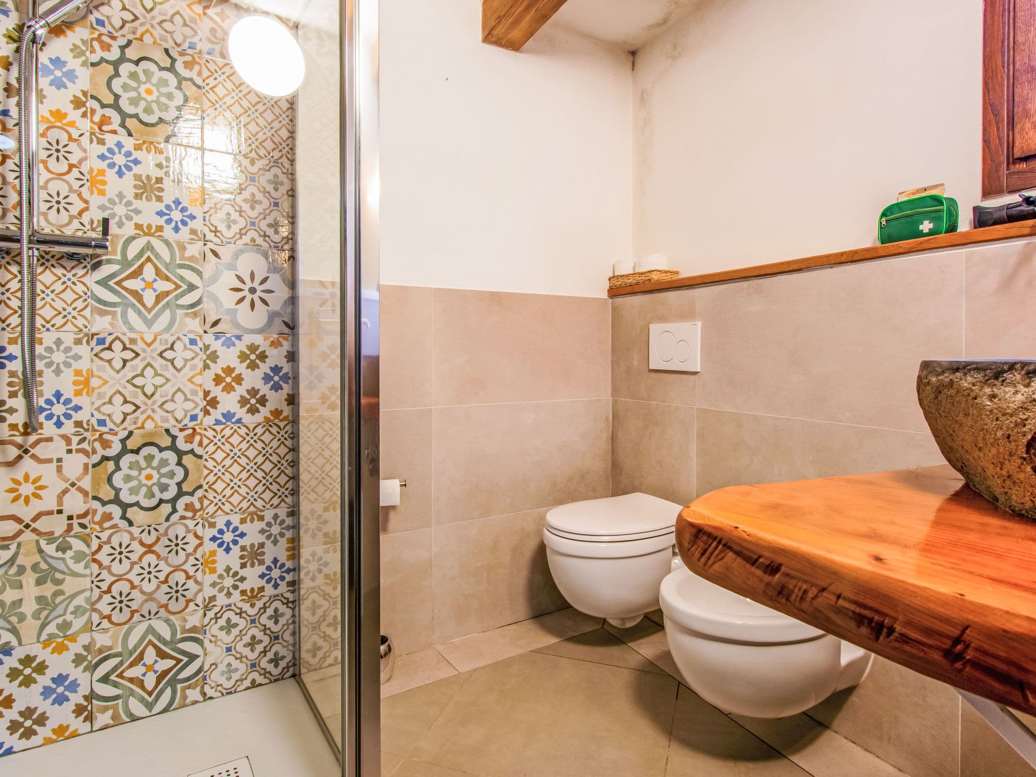 Bathroom / Wellness