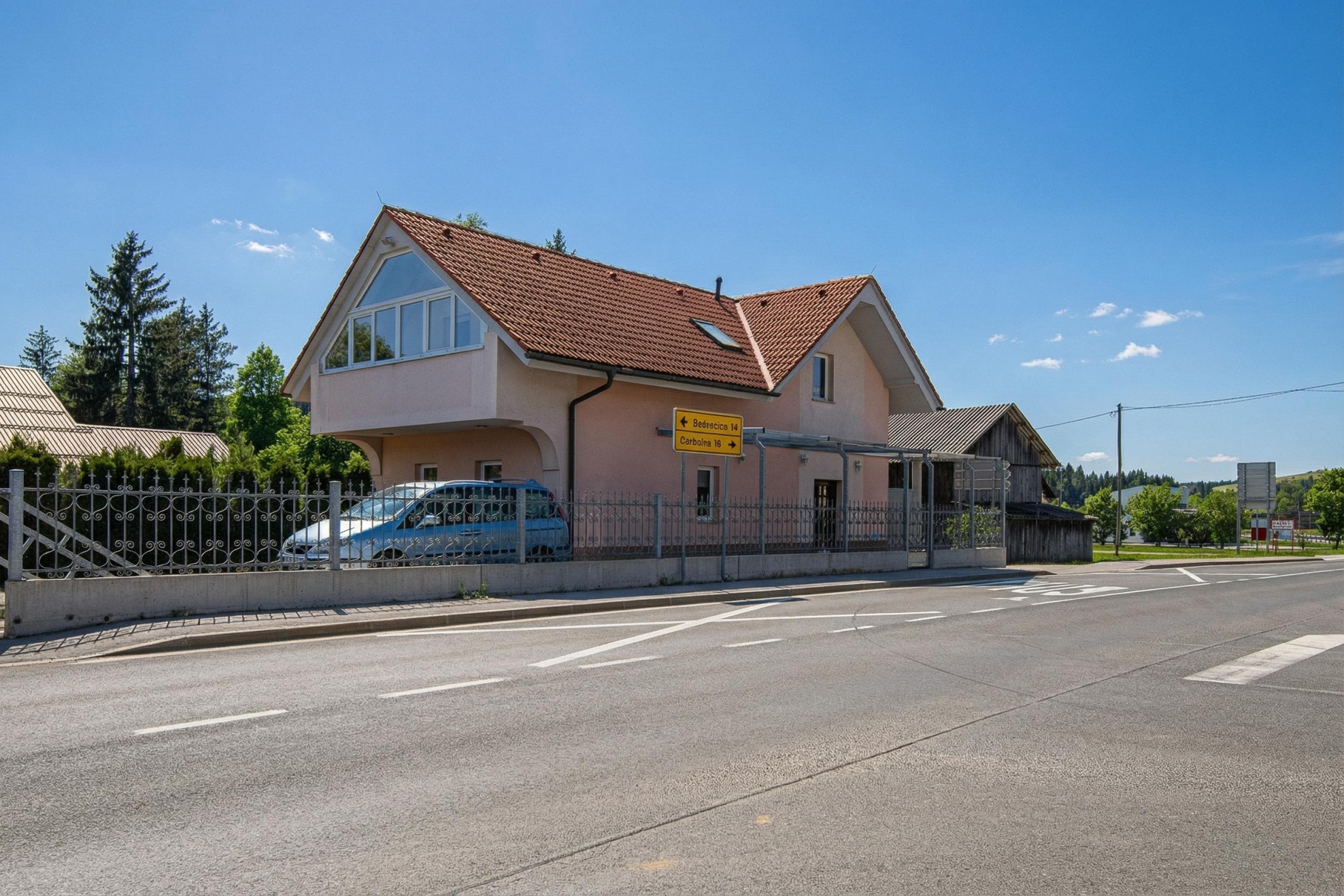 Gallery Image 13