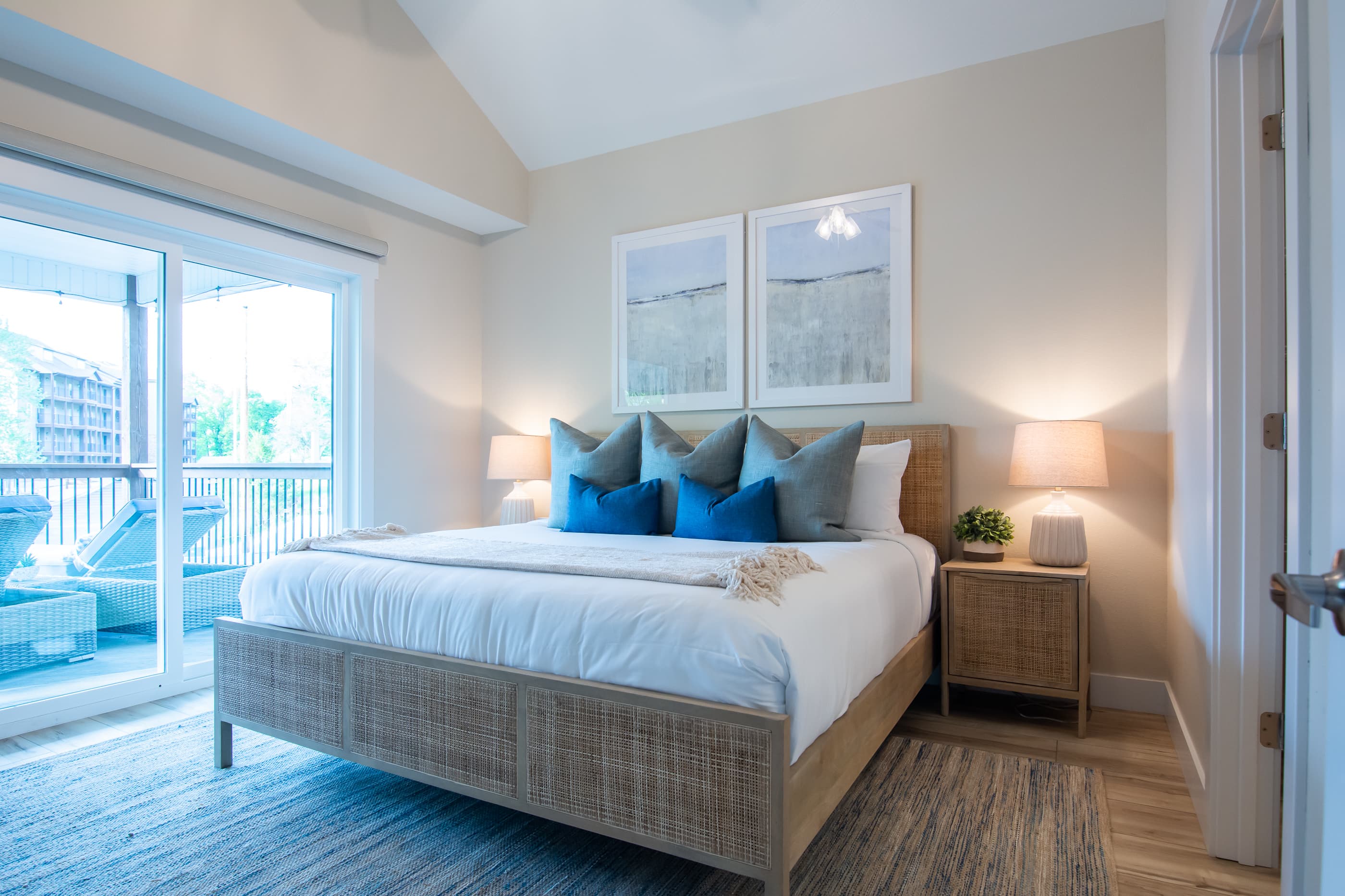Upper level bedroom with ample space and deck access