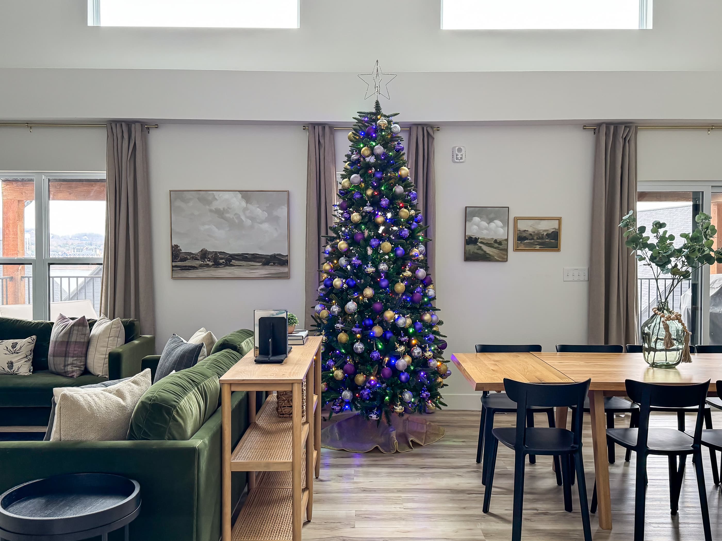 Warm and cozy vibes for the holidays in the main level great room