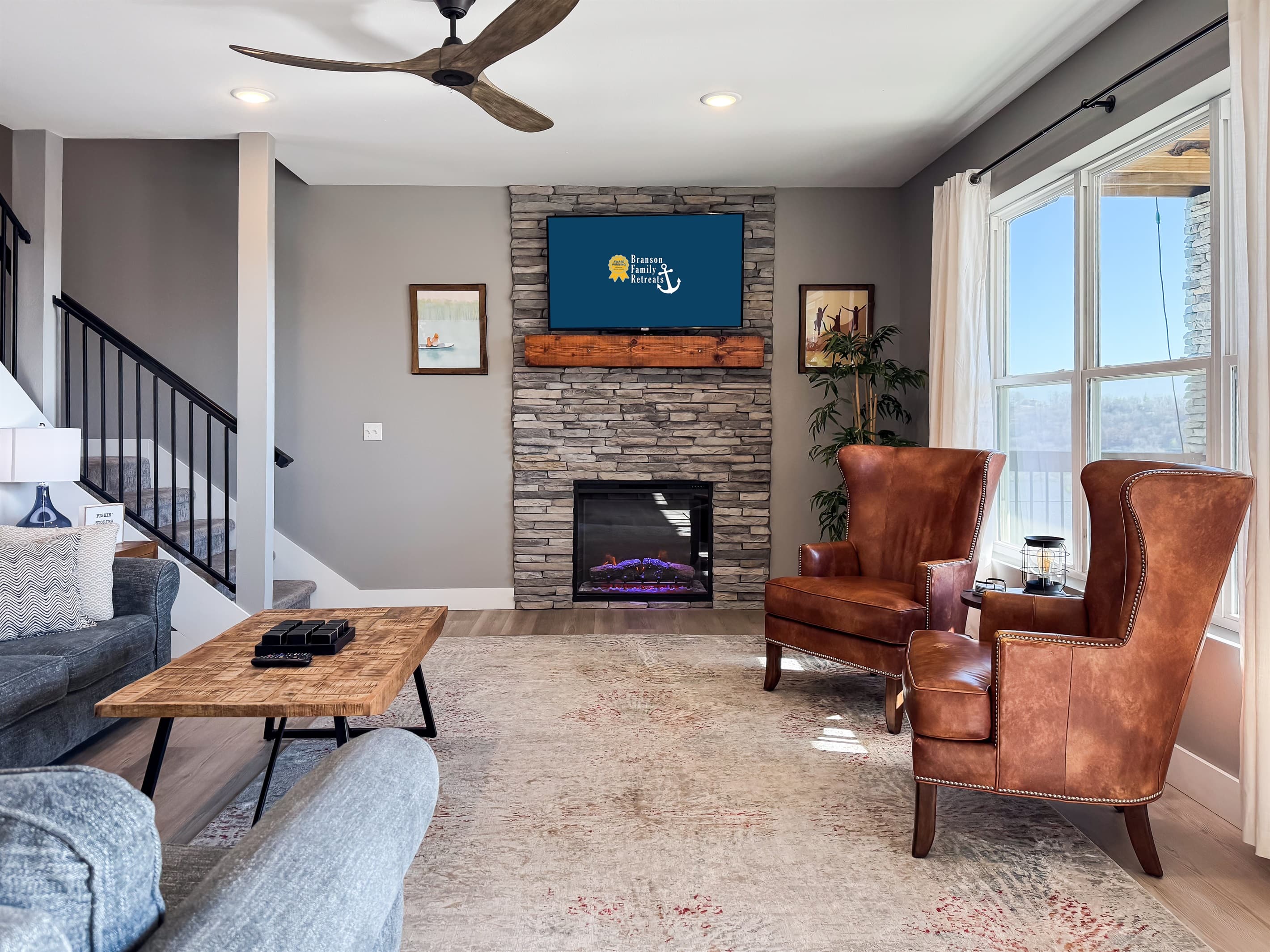 Main level great room with ample seating and open floor plan