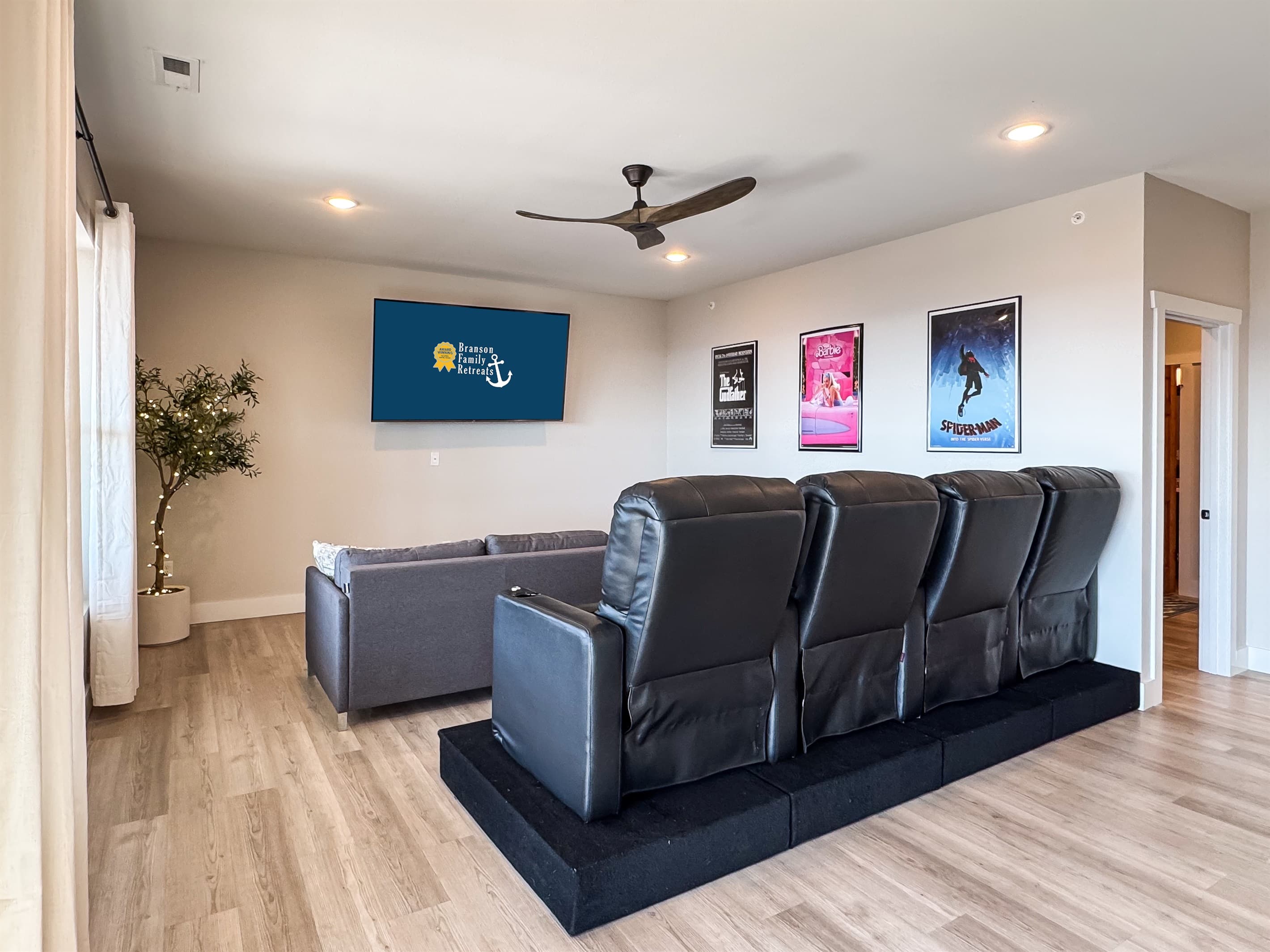 Theater room with plenty of seating AND a great view for all
