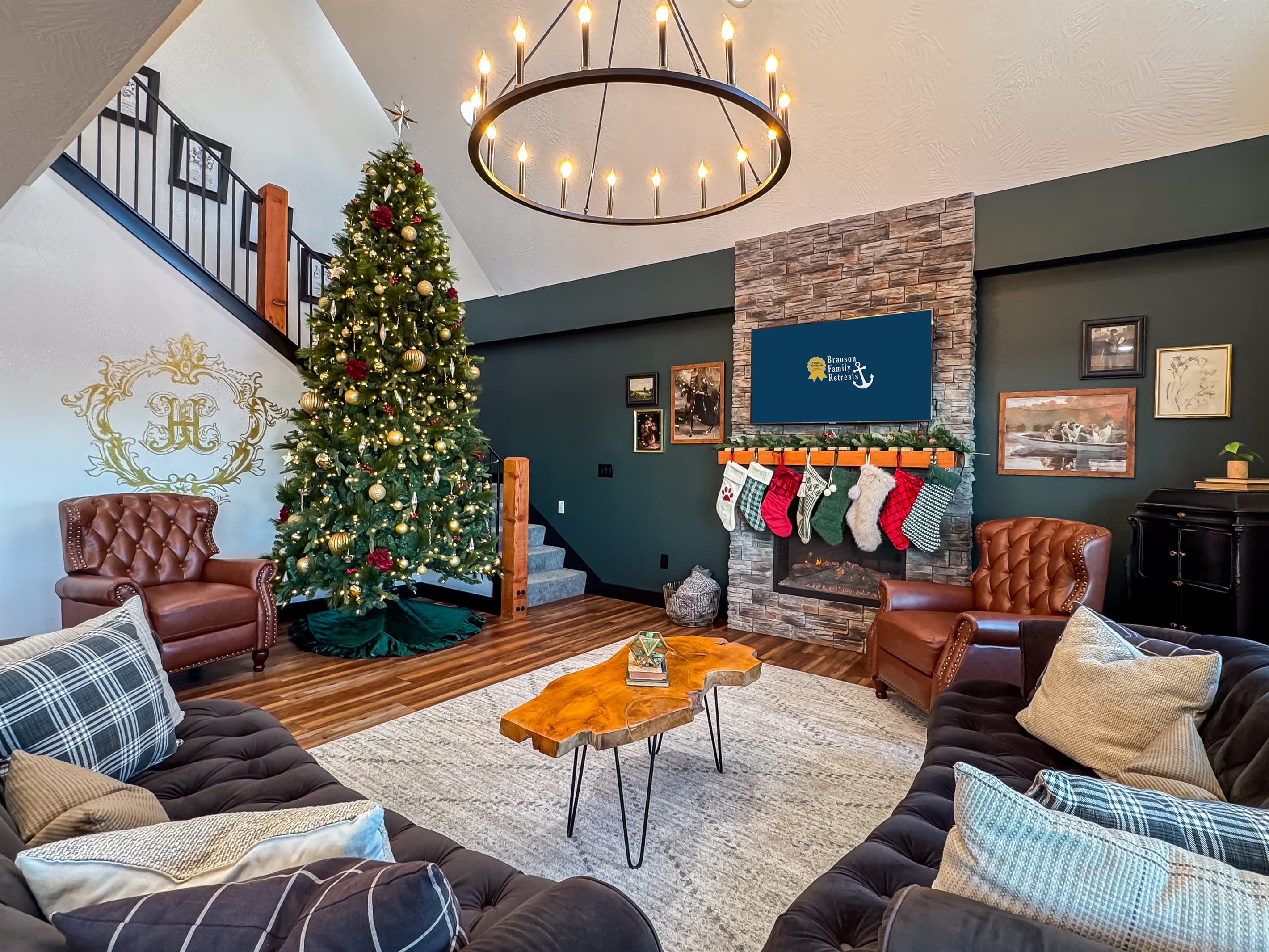 12 foot Christmas tree for the holiday season, beginning Nov 1st
