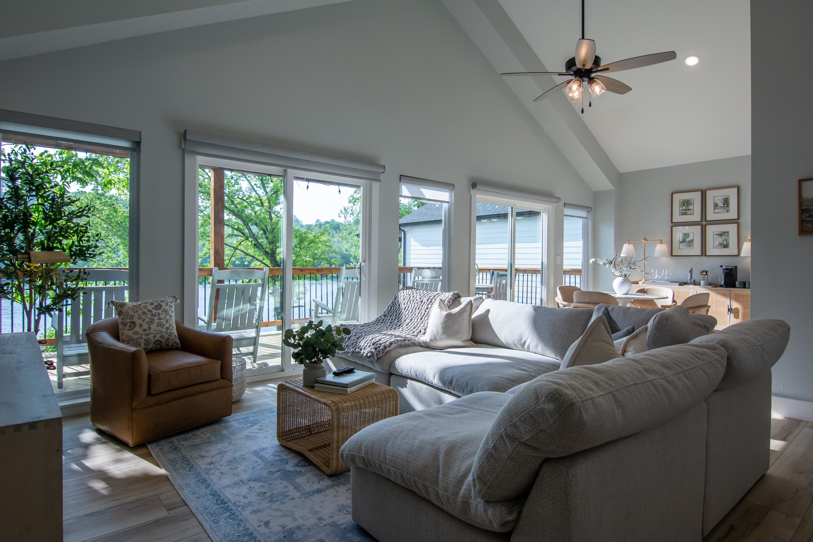 Upper level great room with ample seating