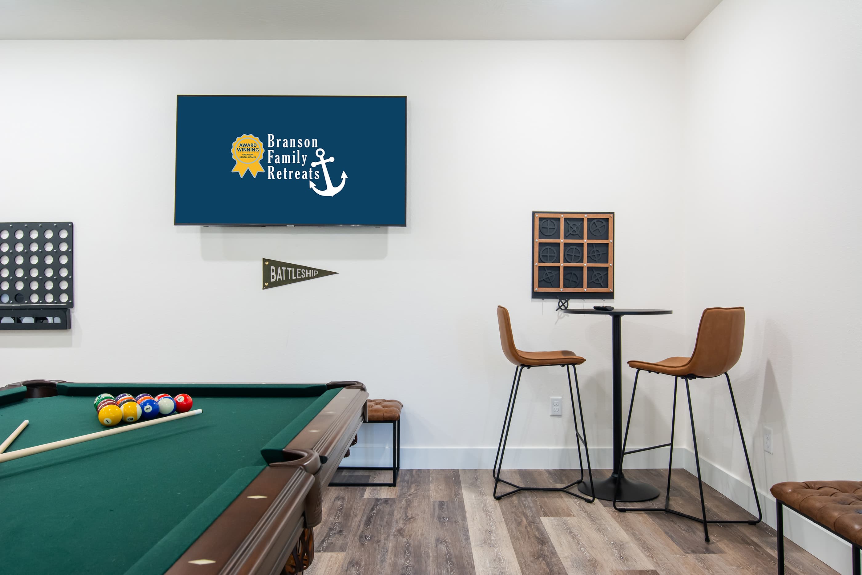 "The location was perfect,  you could be on the Branson strip or landing within 15-20  minutes.  There is 1 house between camp Stillwater and the indoor pool.  Lots of board games and arcade games for all ages." Stacie (MO)