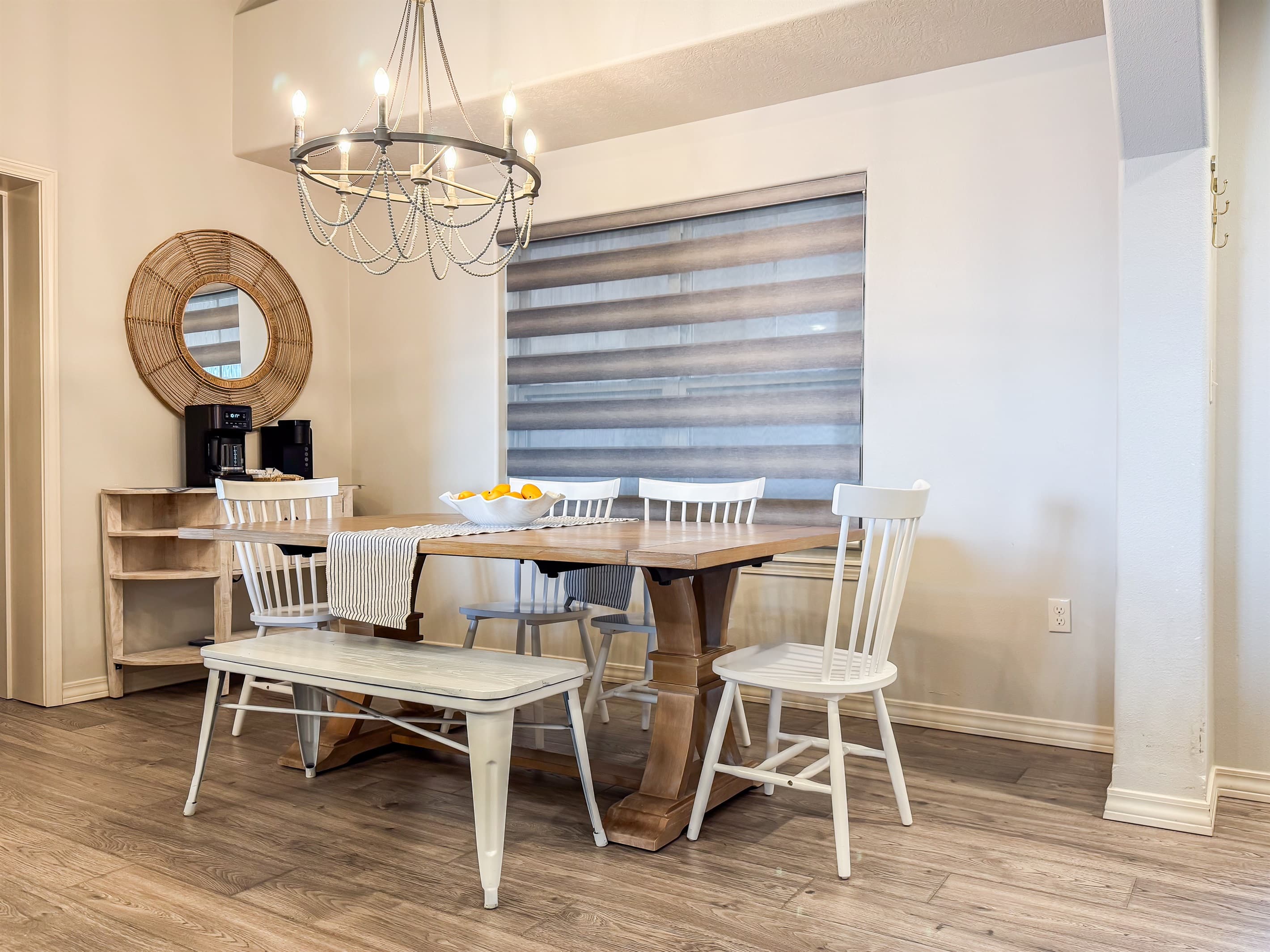 Dining area off the kitchen