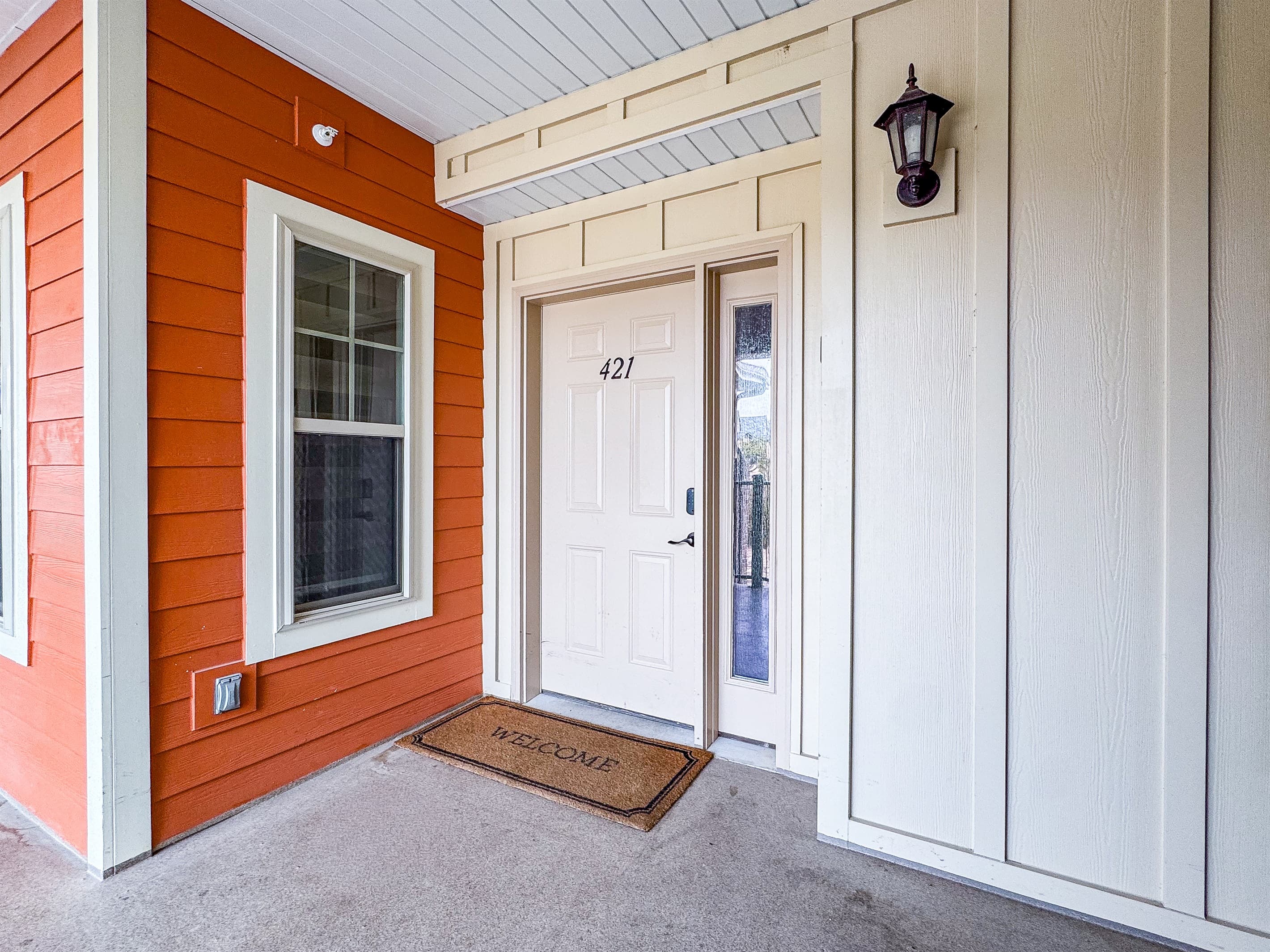 Entrance of the penthouse 