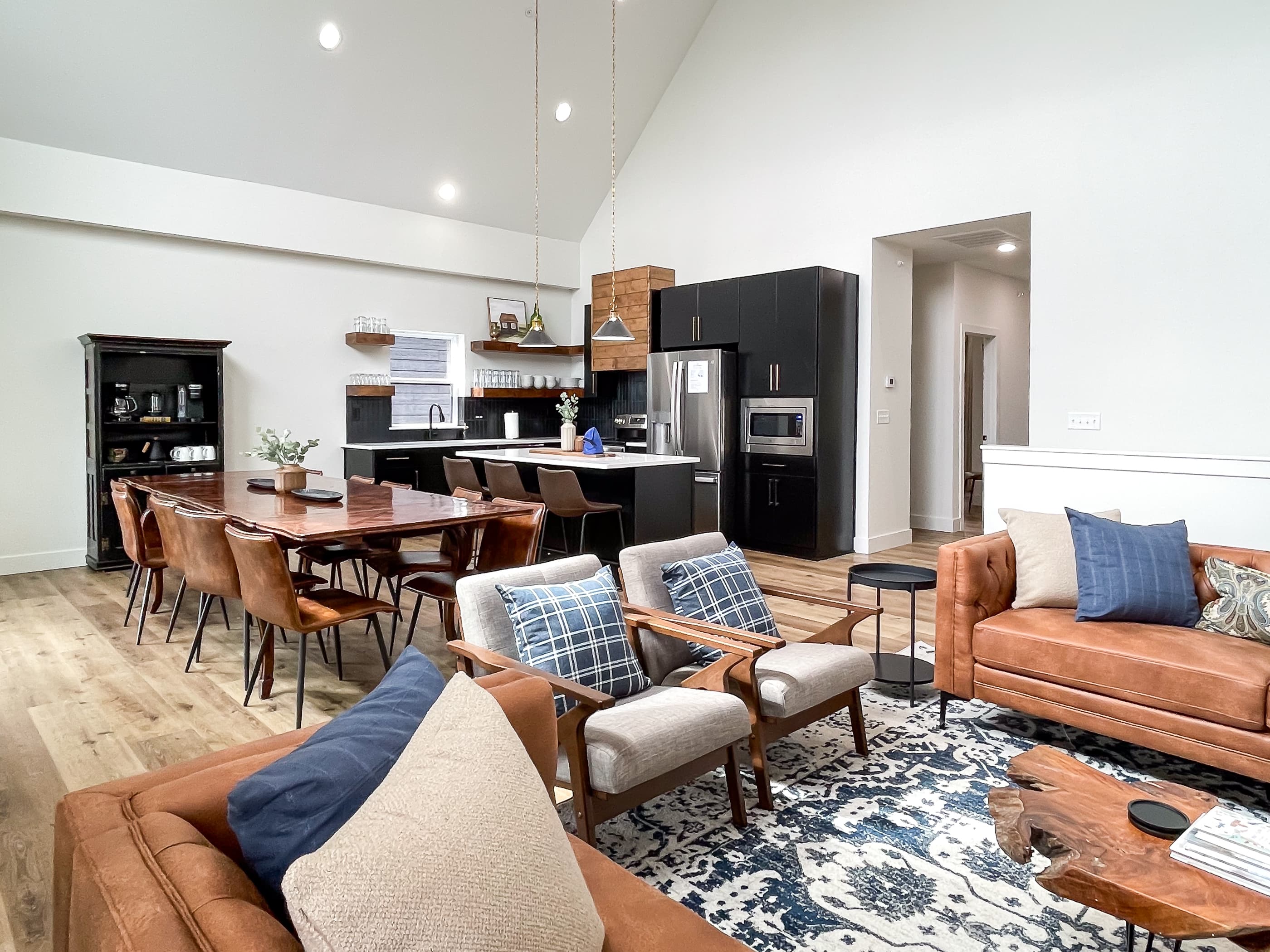 Open concept bright and airy great room, dining and kitchen.
