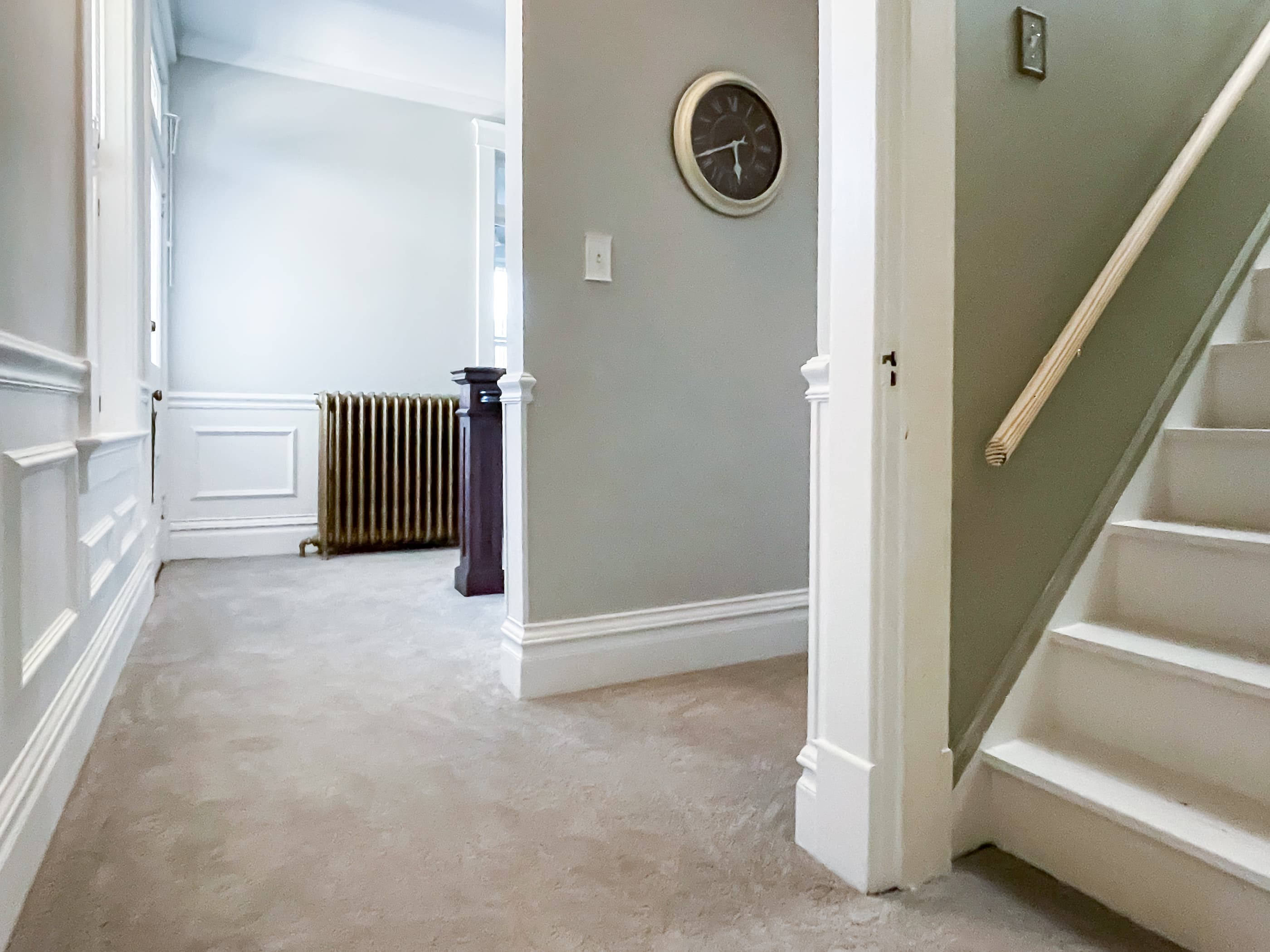 Mill Haus hallway and stairs to the third level with 2 beds.