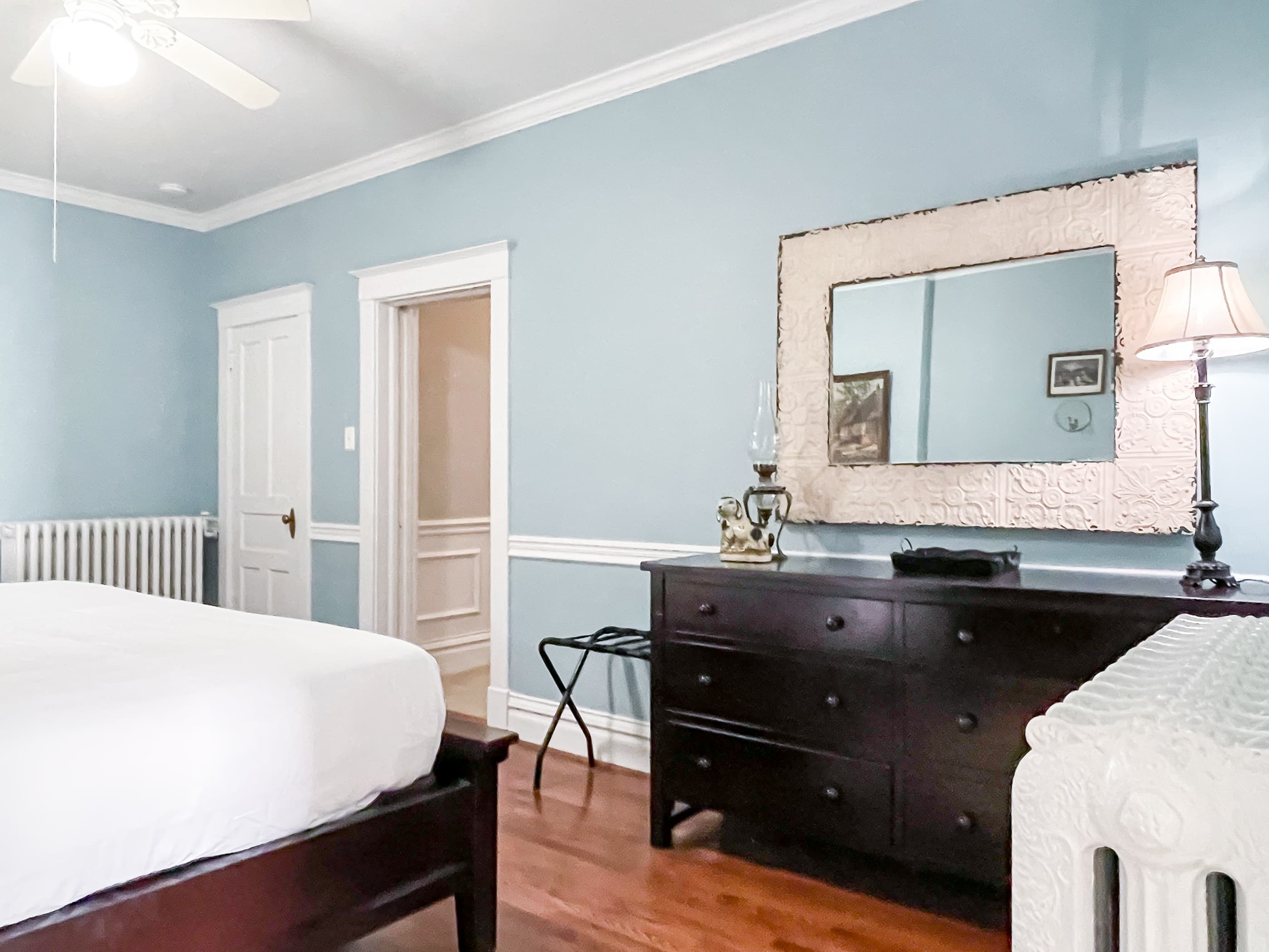 King bedroom at Mill Haus