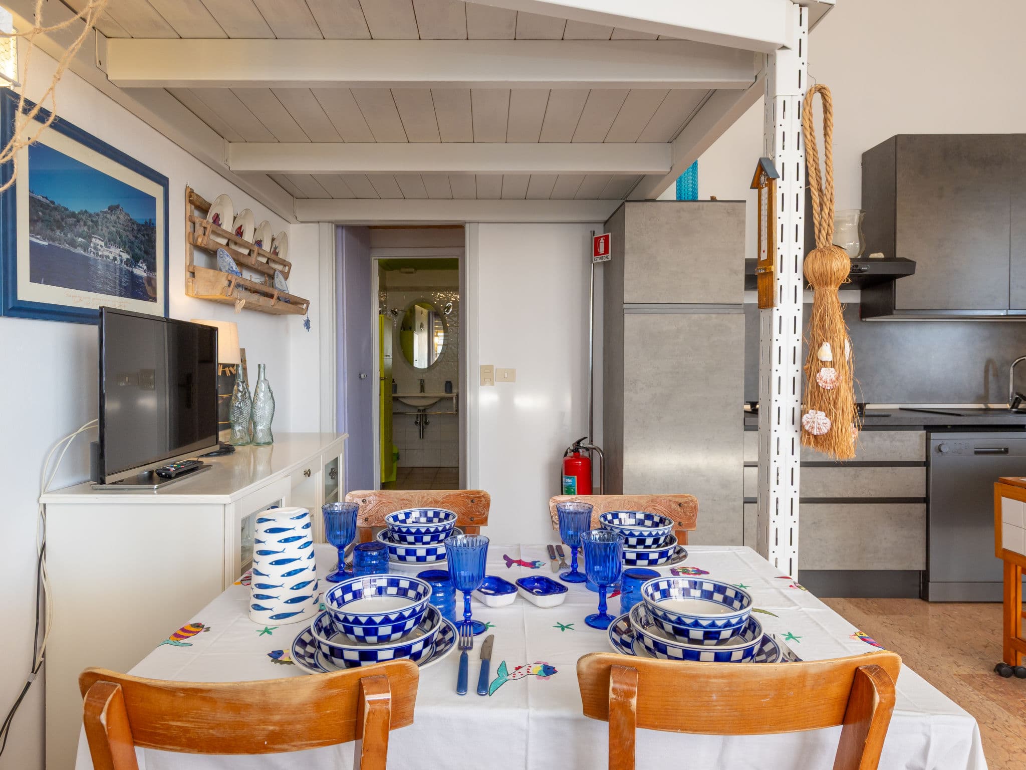 Kitchen / Dining Room
