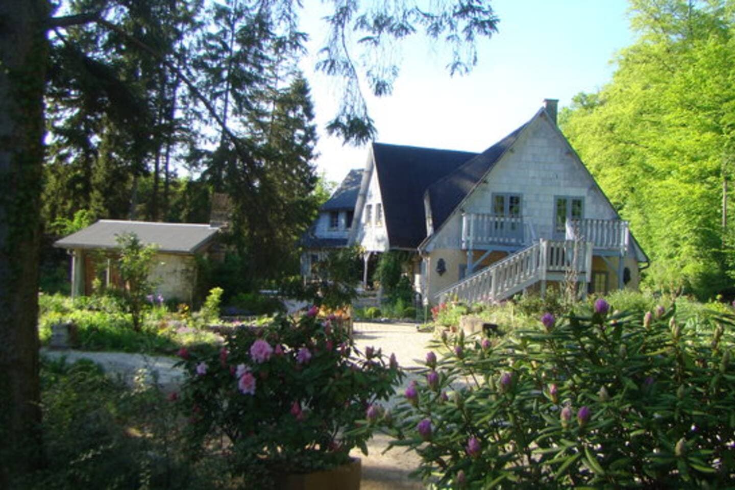 Gallery Image 12