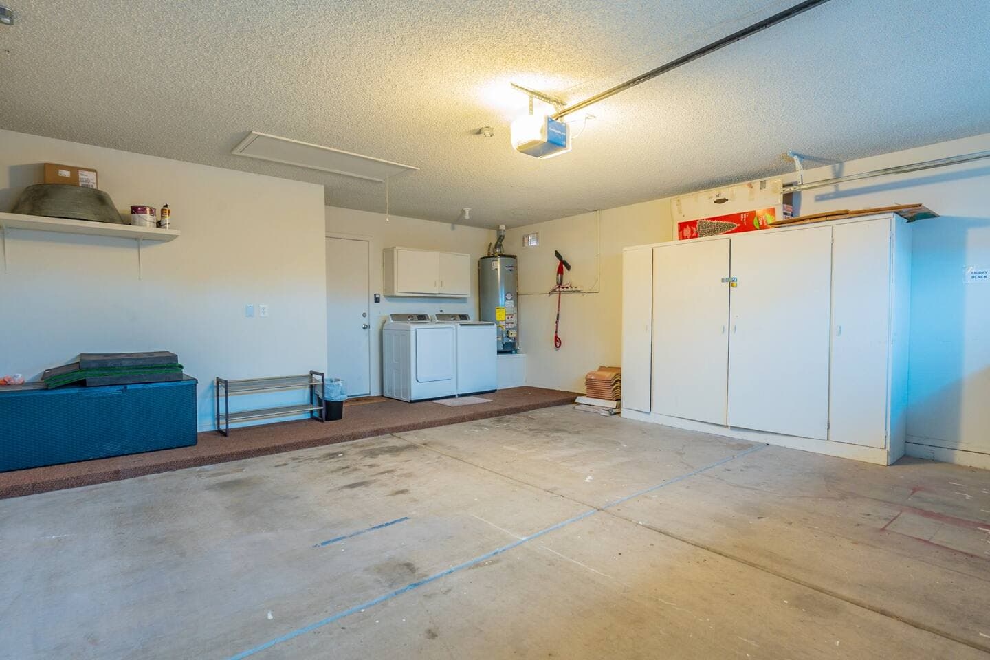 Perfect Staycation - Two-car garage to use during your stay with washer and dryer.