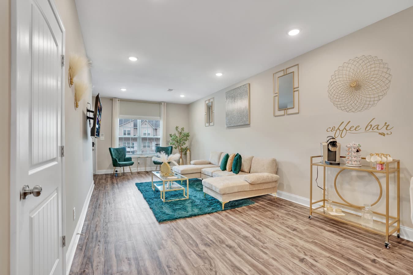 6. Living room.jpg