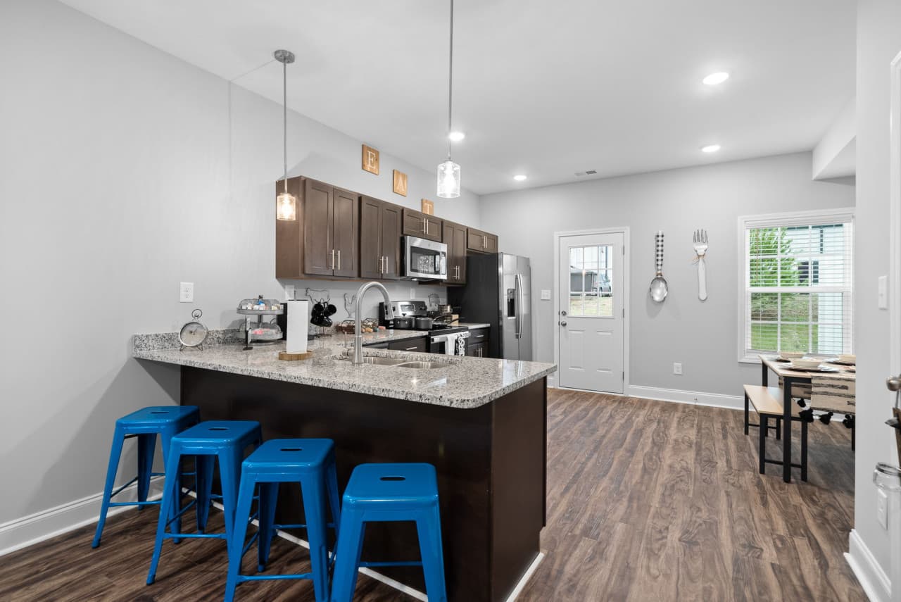 29-web-or-mls-541-new-s-dr-206.jpg
