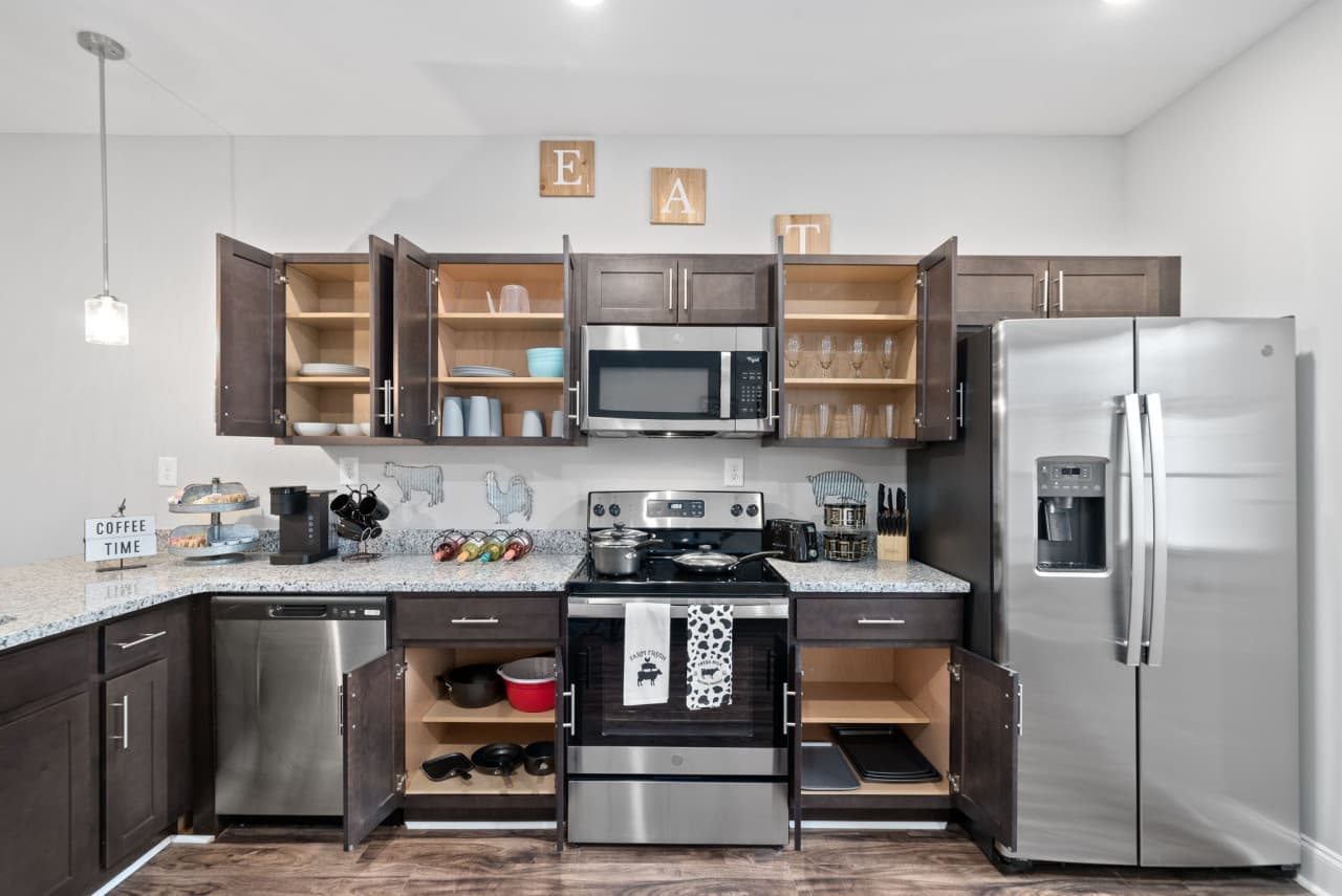 30-web-or-mls-541-new-s-dr-206.jpg