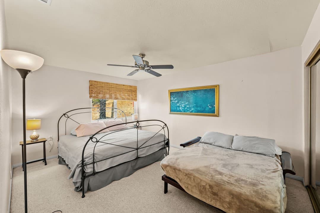 Gallery Image 14