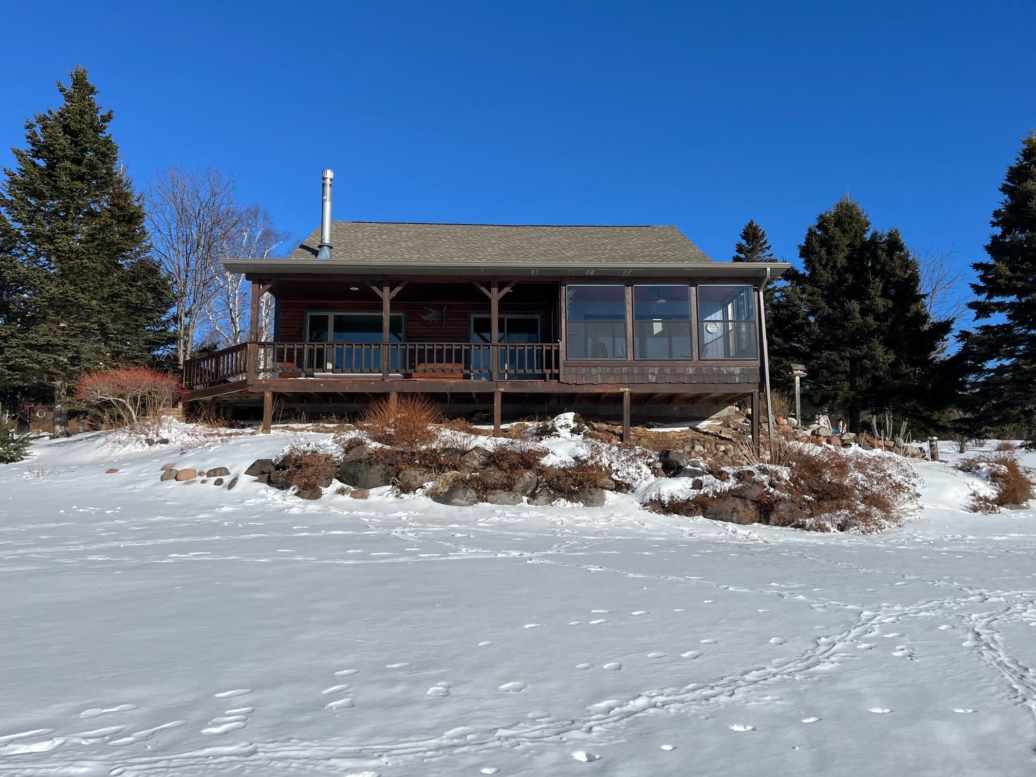 House Lake-side