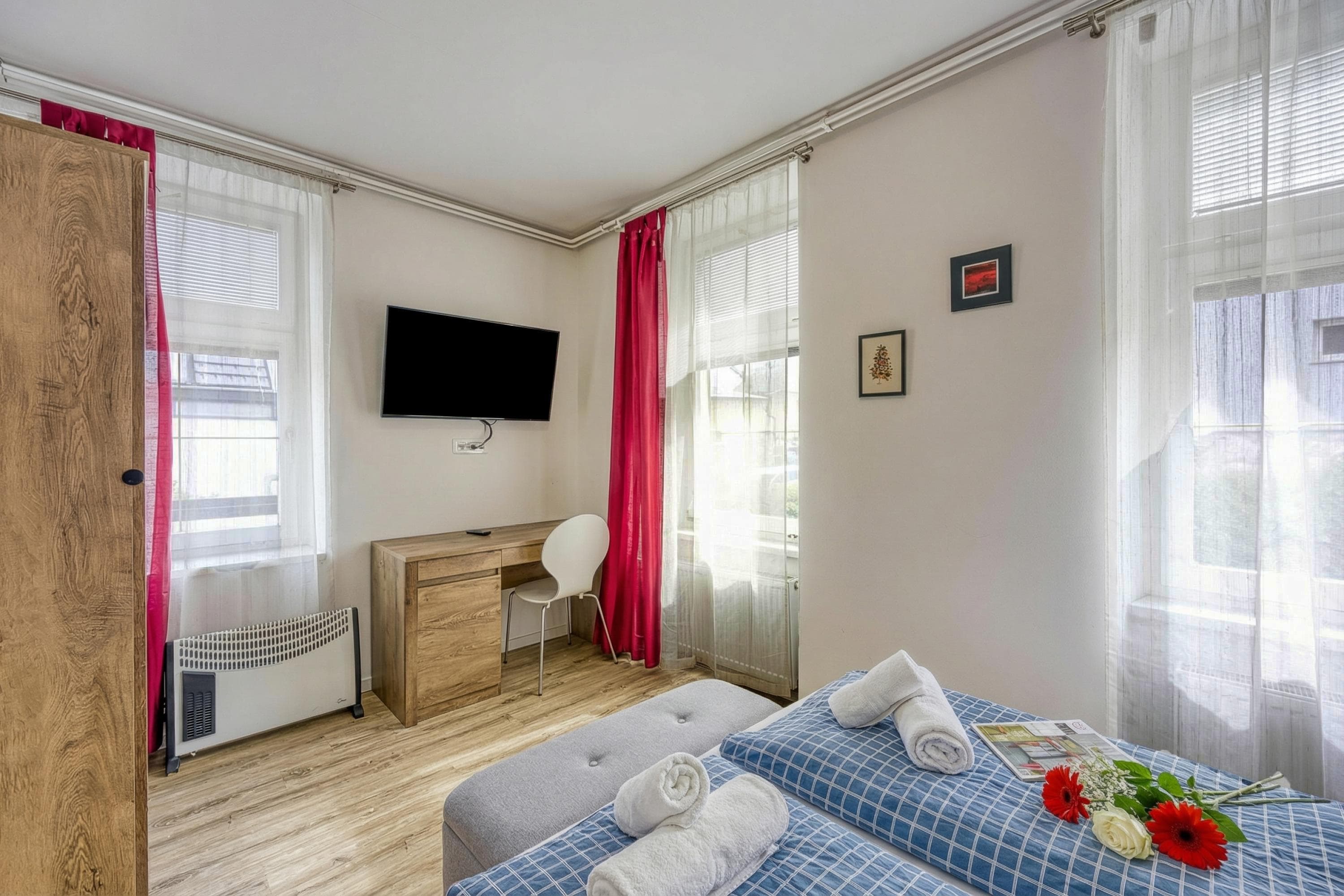 Gallery Image 10