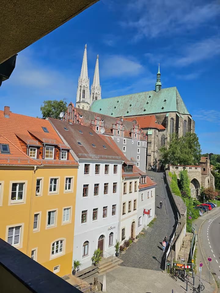 Aufgang zur Peterskirche - herrlicher Ausblick vom Balkon