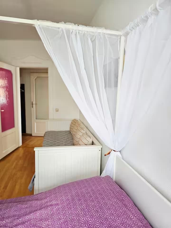 Schlafzimmer 2 Doppelschlafsofa