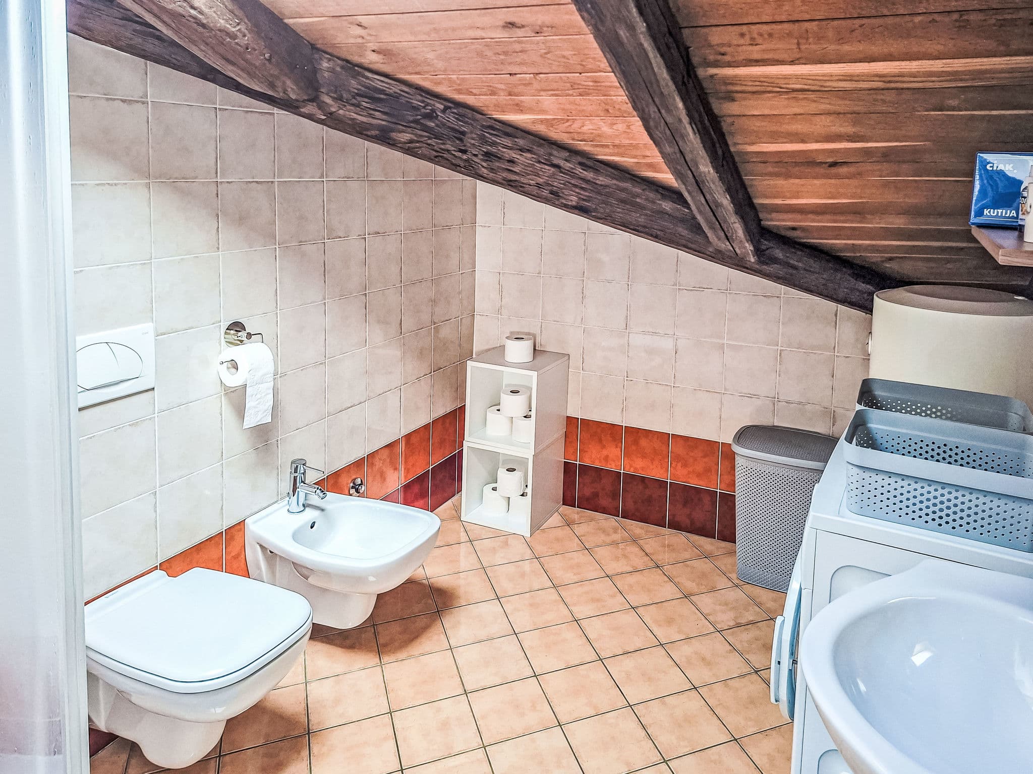 Bathroom / Wellness