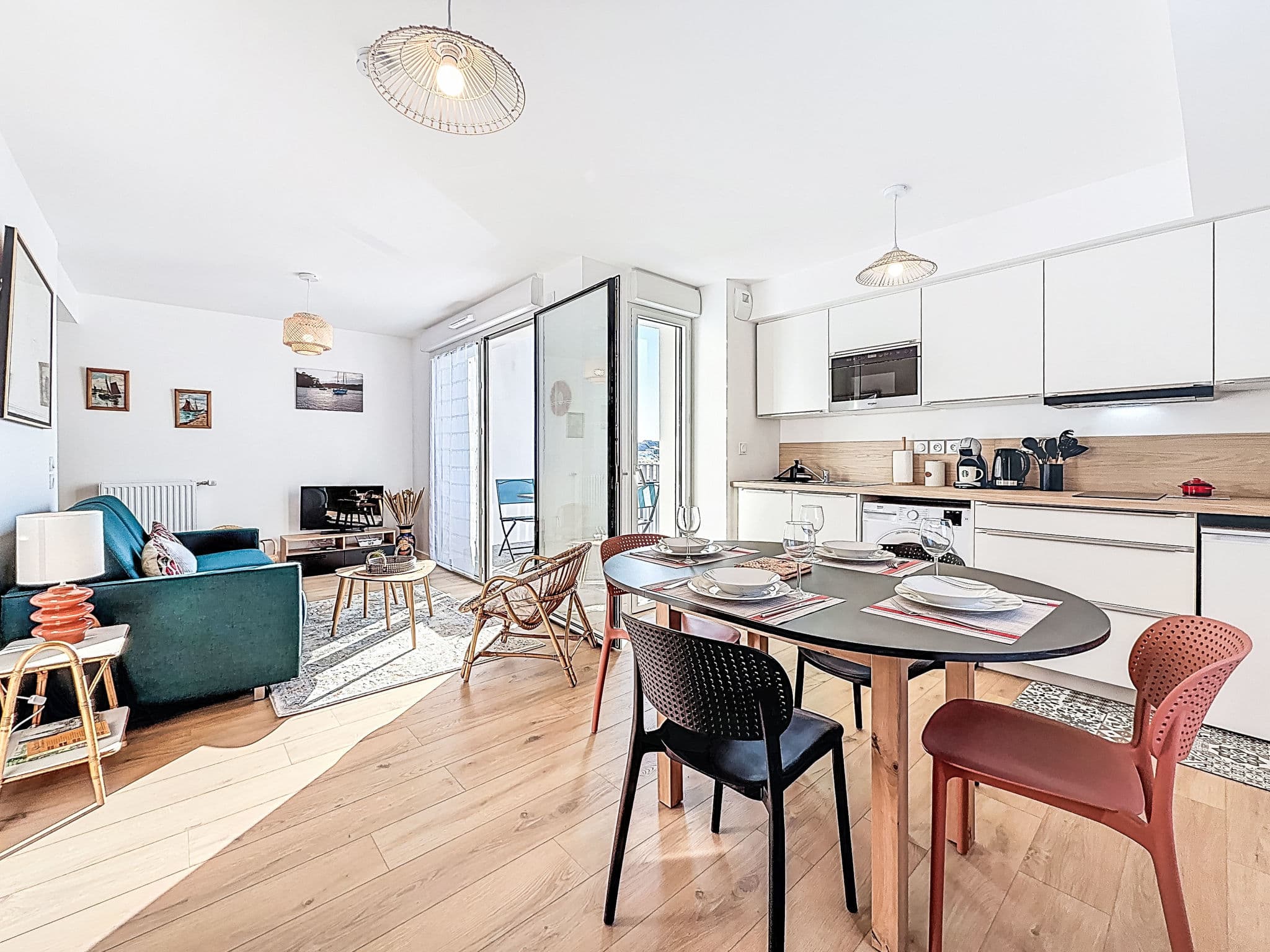 Kitchen / Dining Room