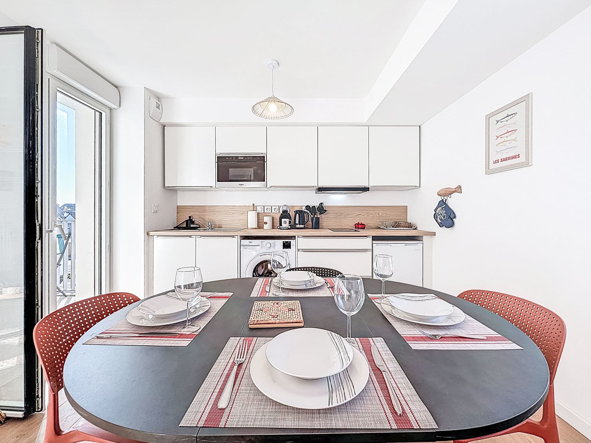 Kitchen / Dining Room