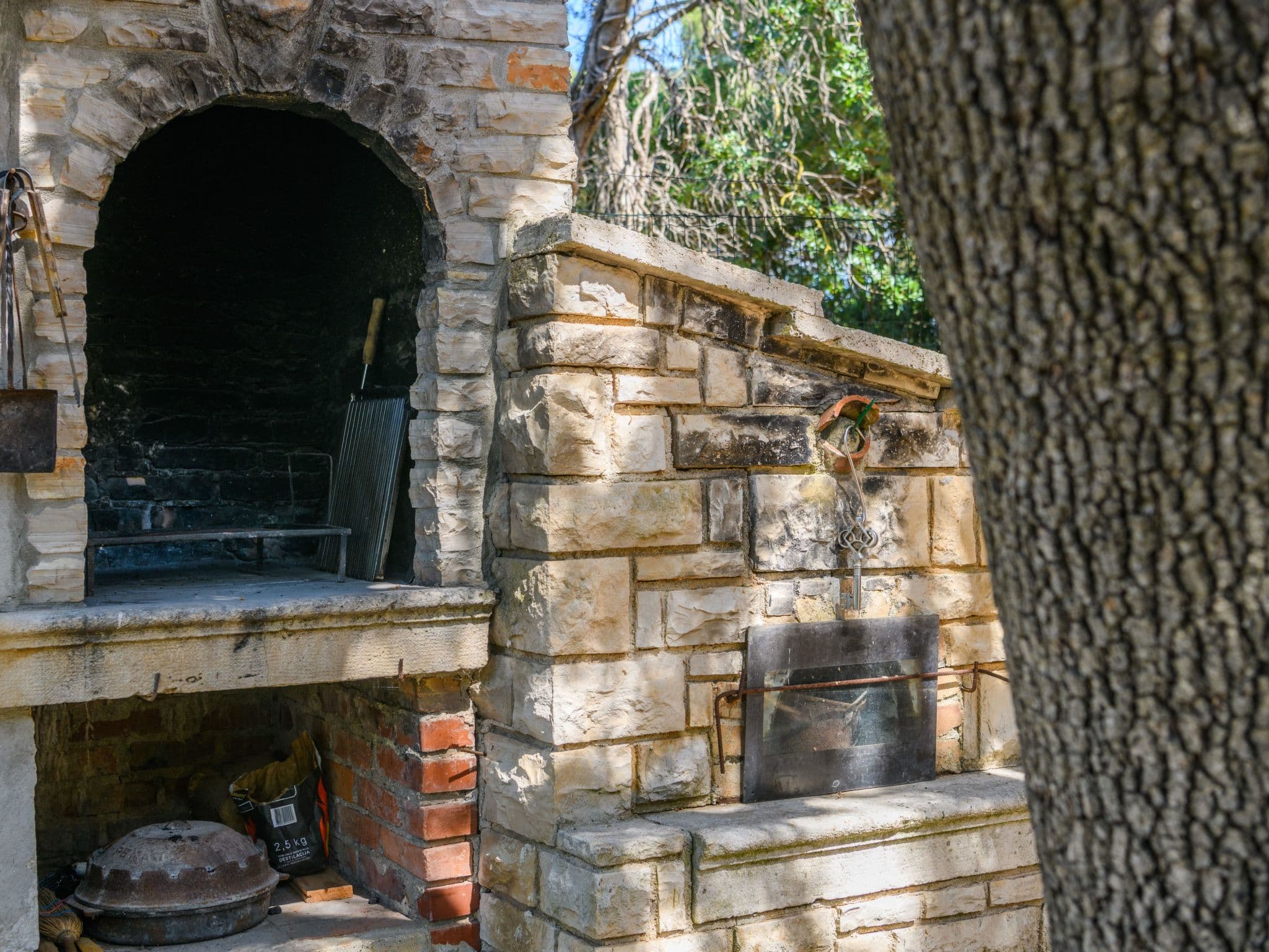 Gallery Image 50