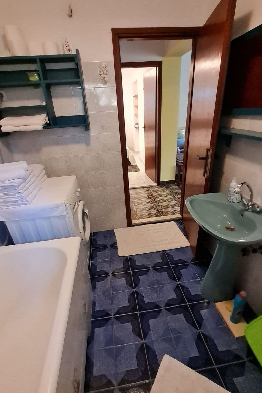 Gallery Image 12