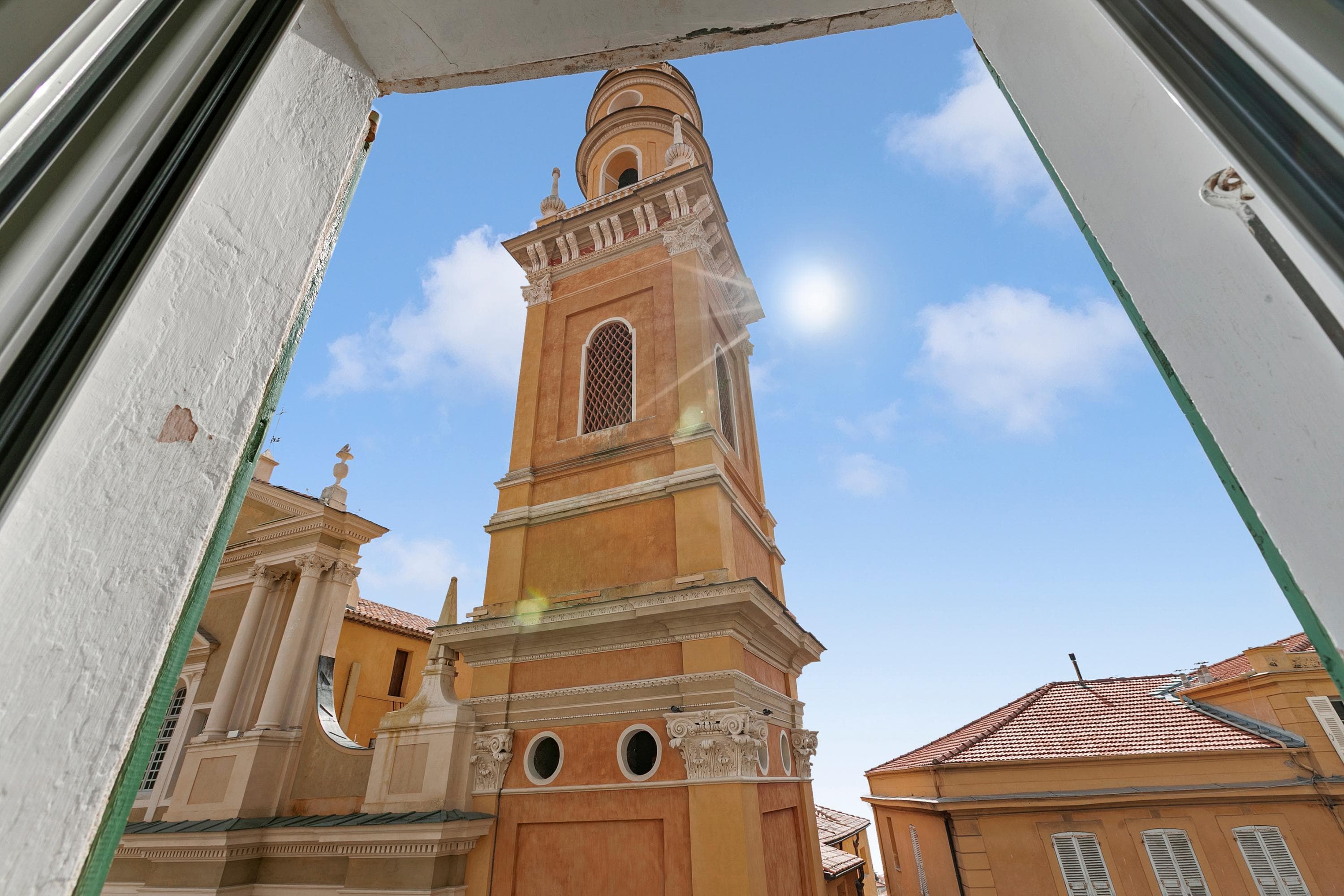 Gallery Image 14