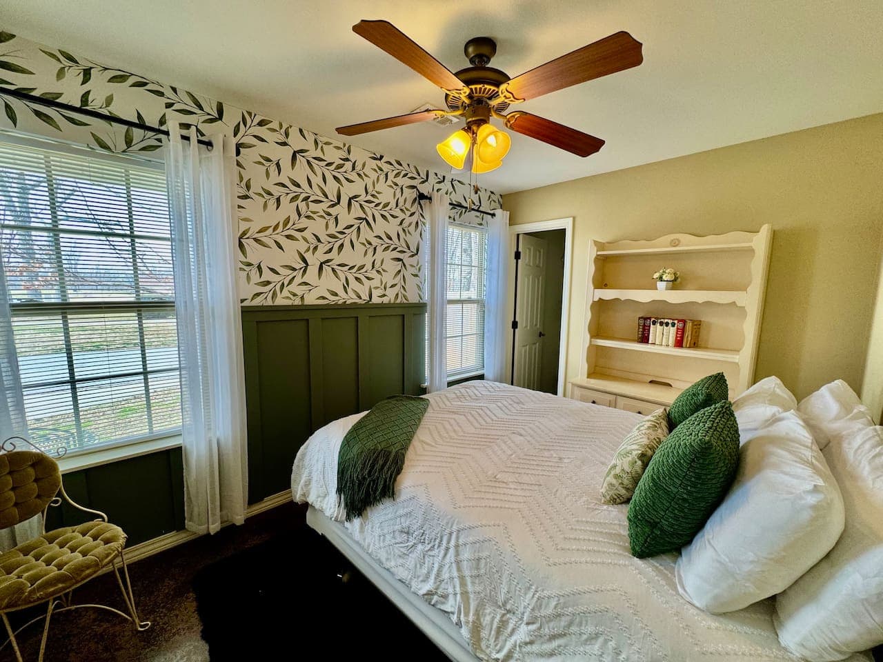 Gallery Image 13
