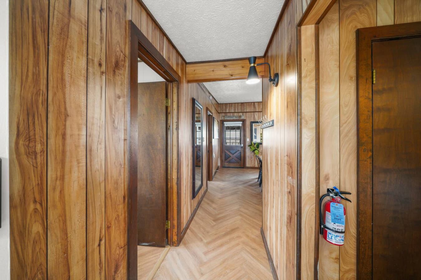 Gallery Image 19