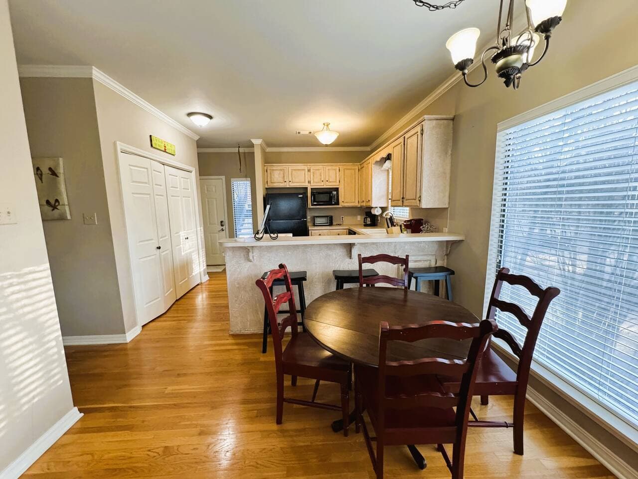 Gallery Image 11
