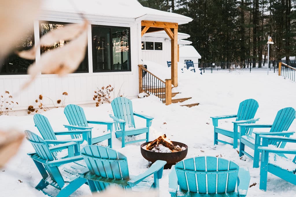 Hot tub and firepit make this a perfect cold-weather escape
