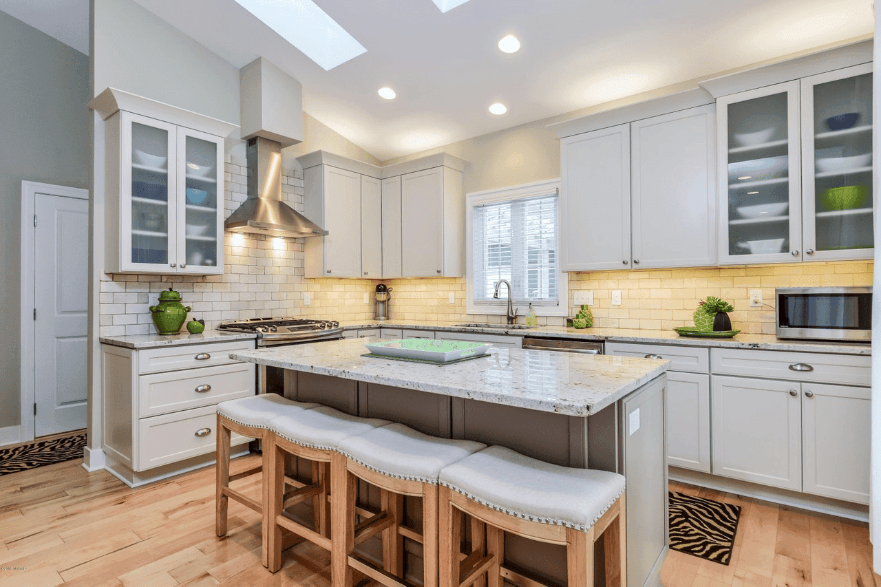 Inside Kitchen1
