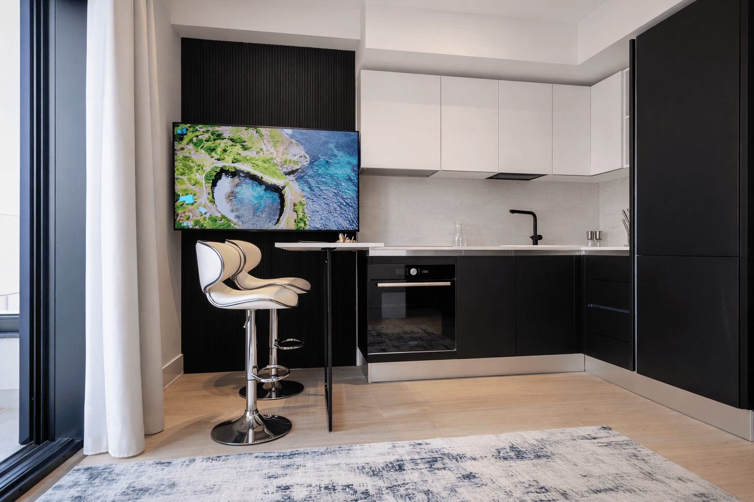 AZULIS Apartments fully equipped kitchen by RENTAL12