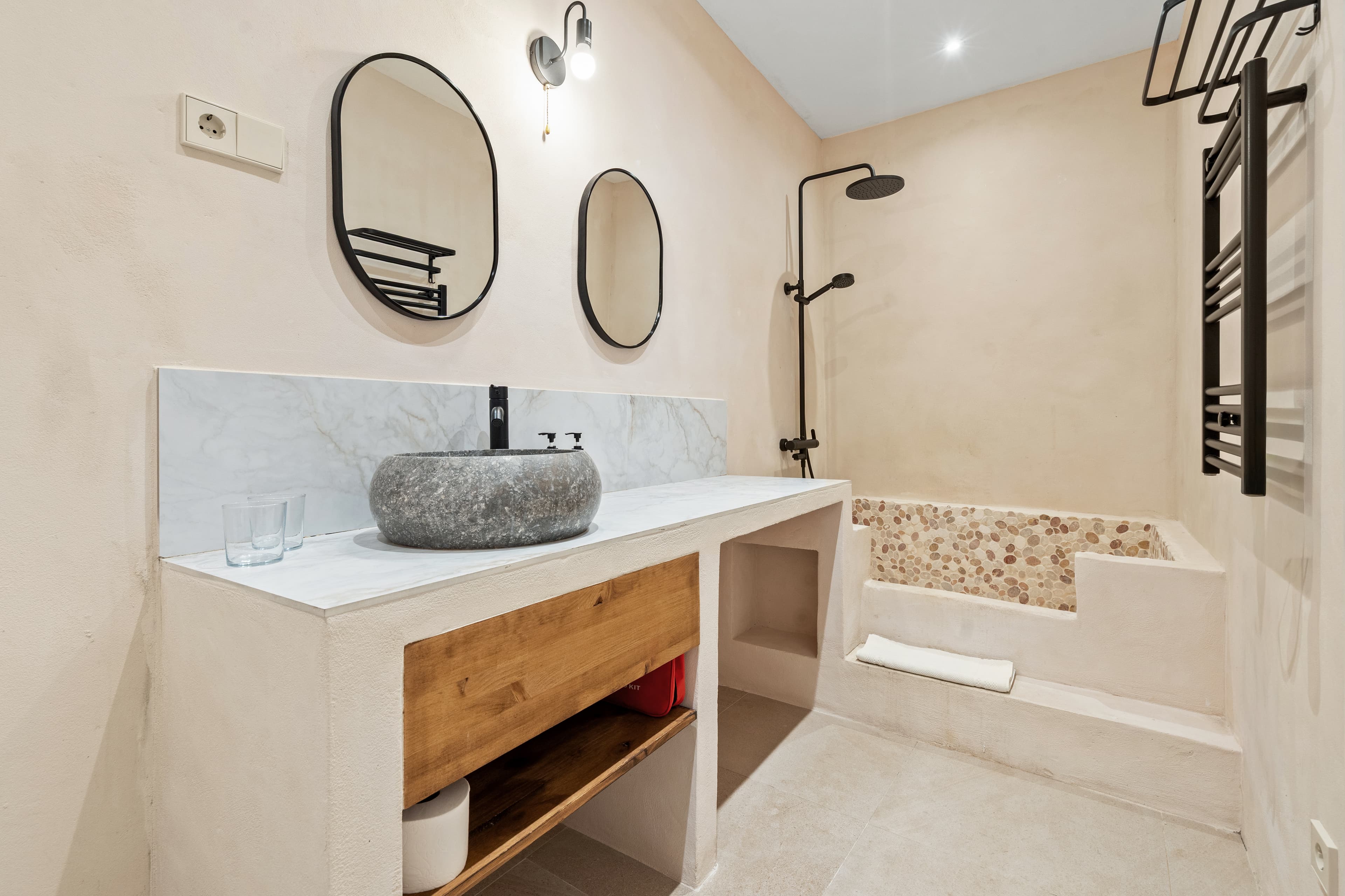 En suite bathroom