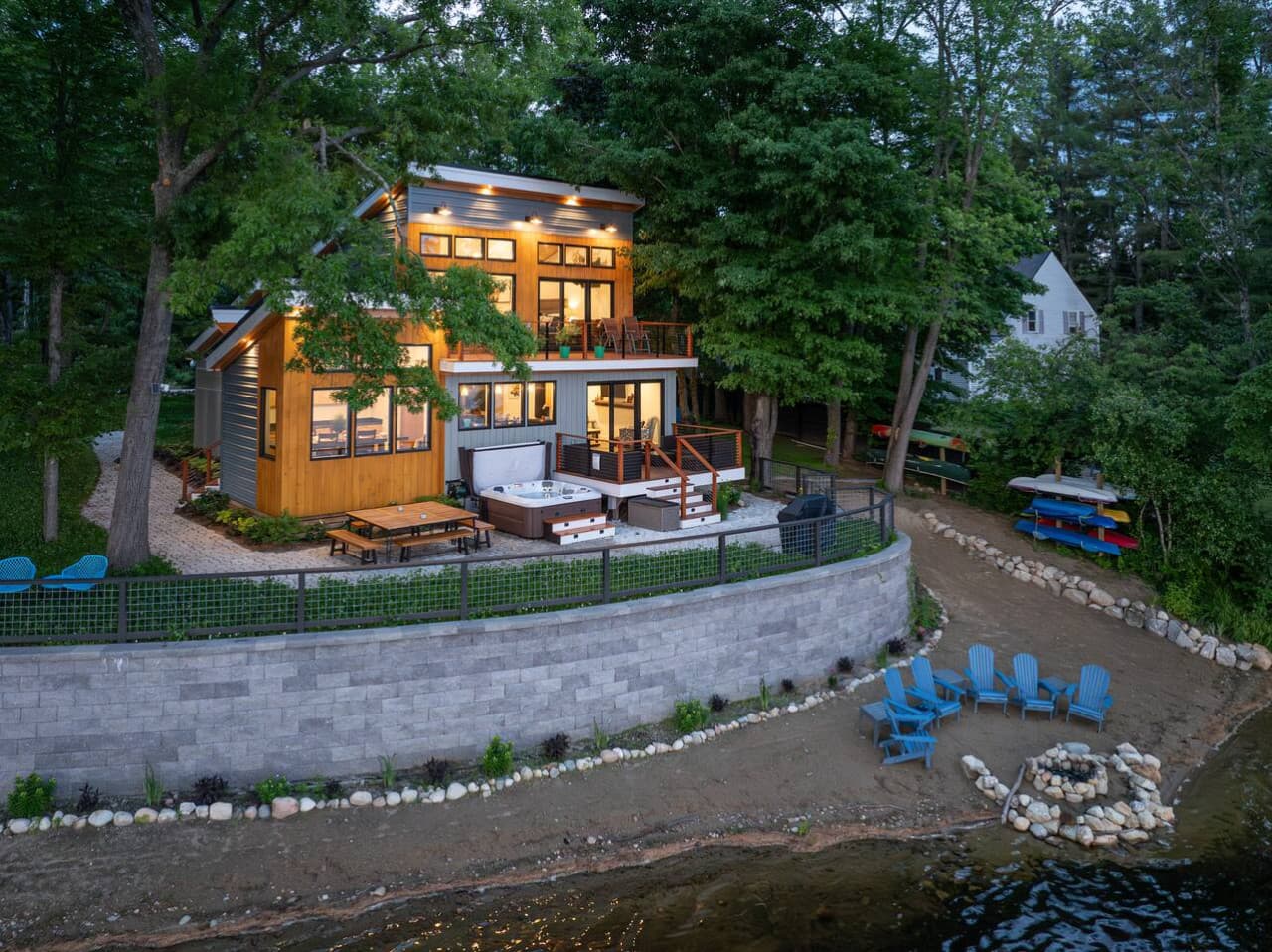 Because Pequawket Pond is a natural body of water, waterfront living here includes lily pads, grasses, driftwood, loons, geese, cranes, bald eagles, otters, beavers, and the ever-changing beauty of nature all around you.