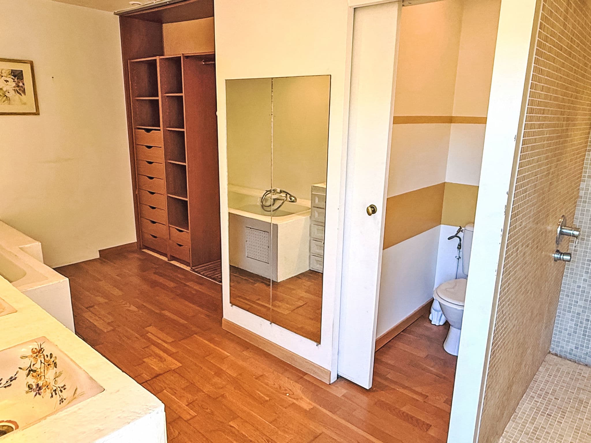 Bathroom / Wellness