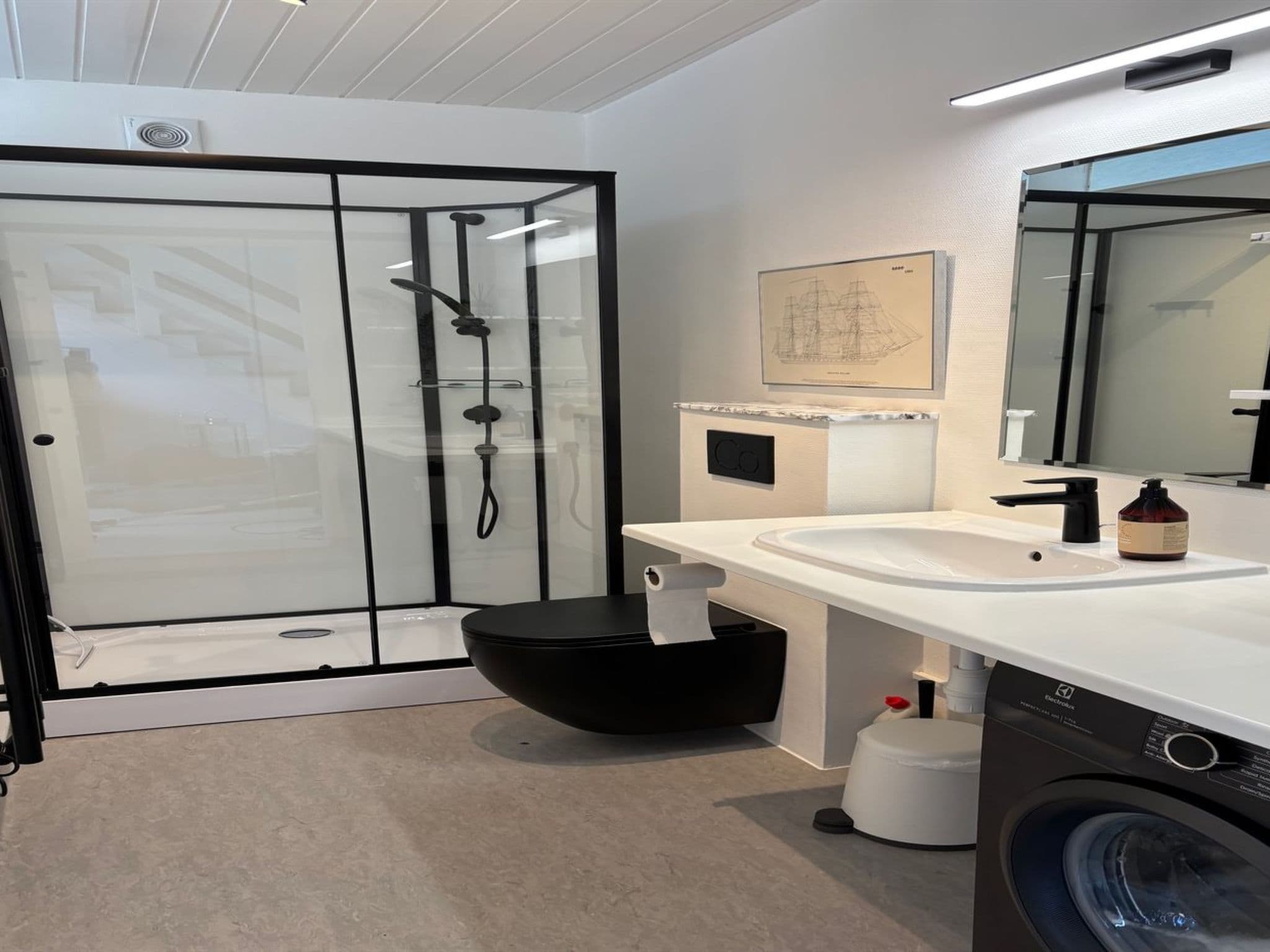 Bathroom / Wellness