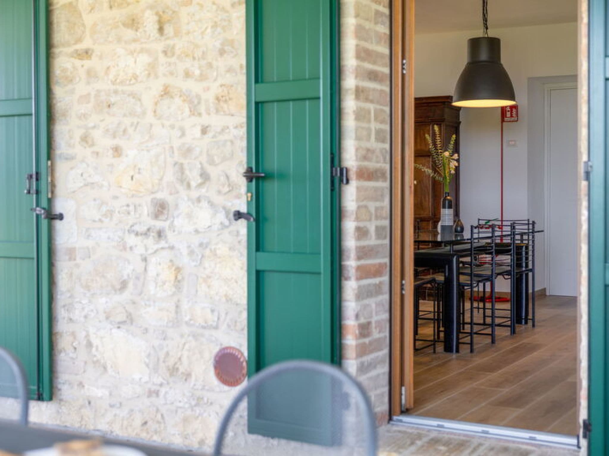 Gallery Image 50